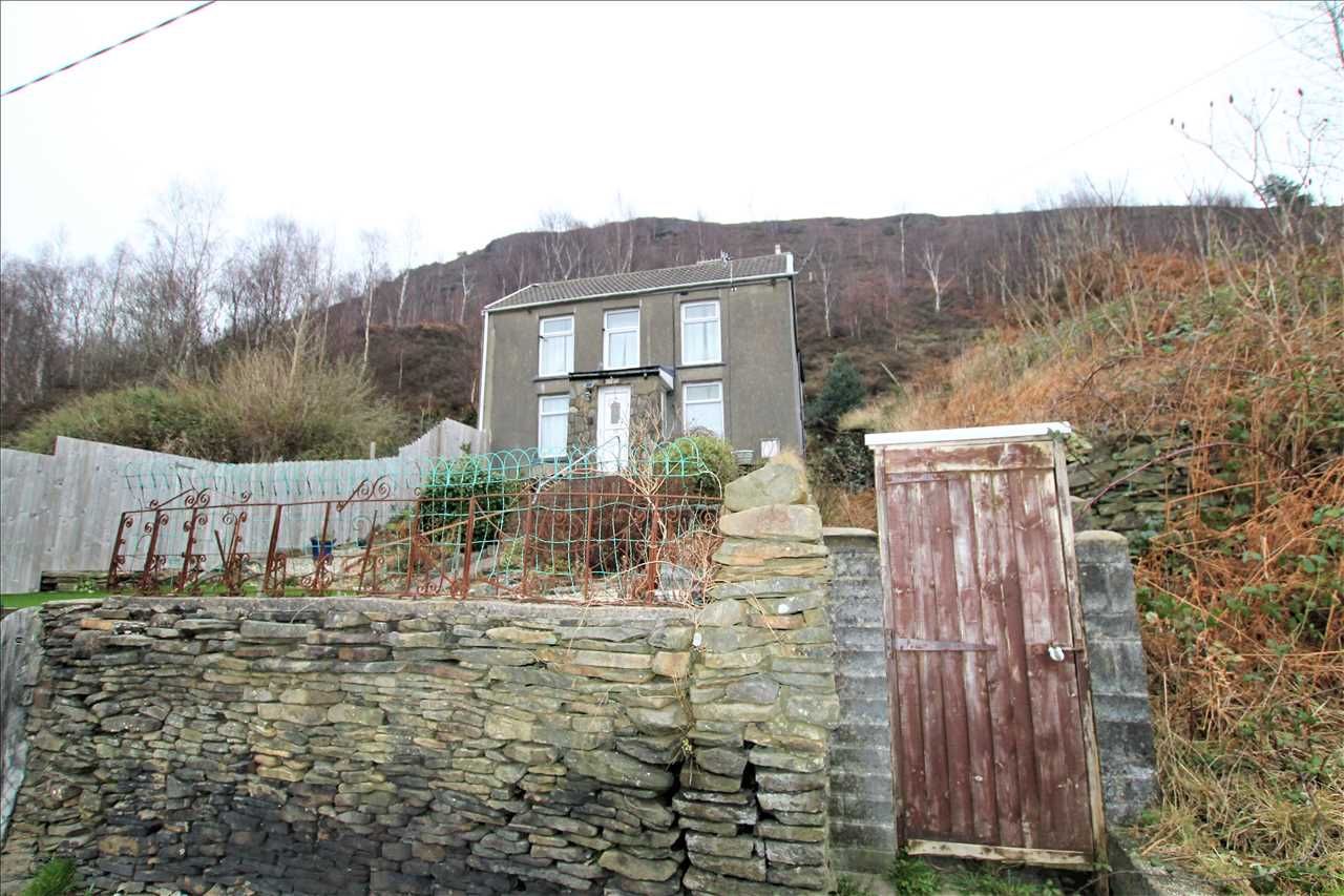 4 bed detached house for sale in Wengraig Road, Trealaw, Tonypandy CF40