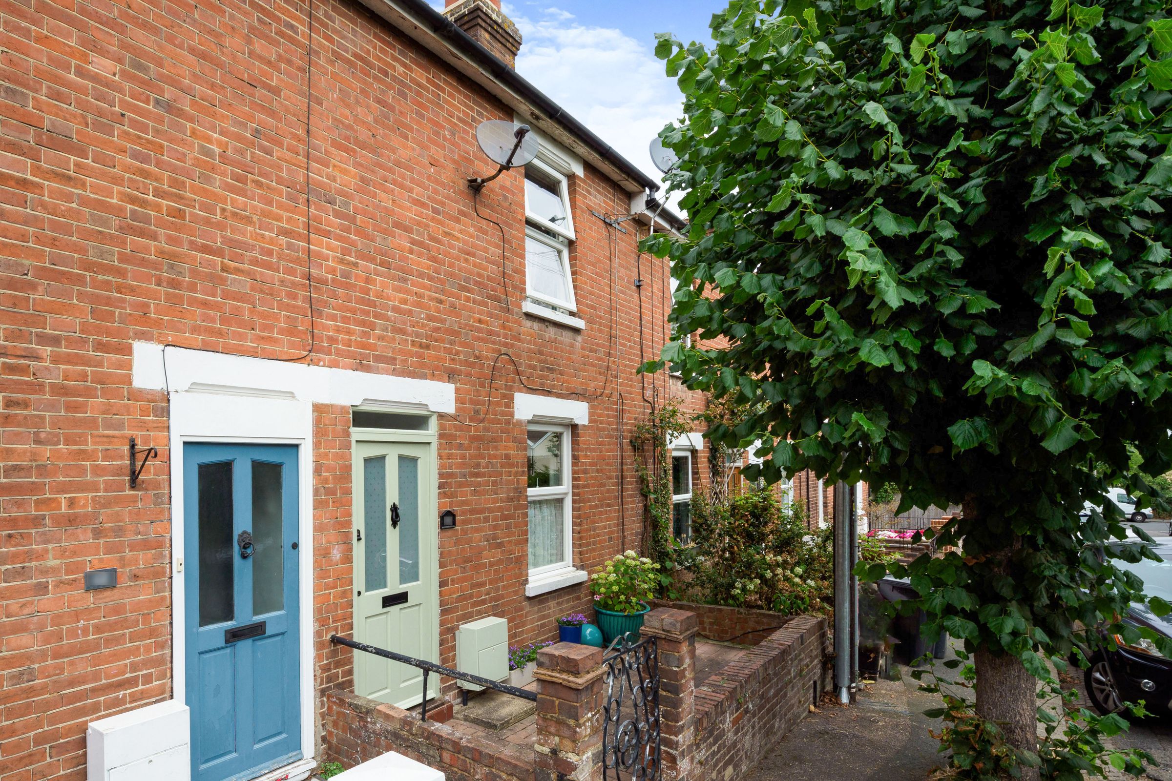 2 bed semidetached house for sale in Caistor Road, Tonbridge TN9 Zoopla