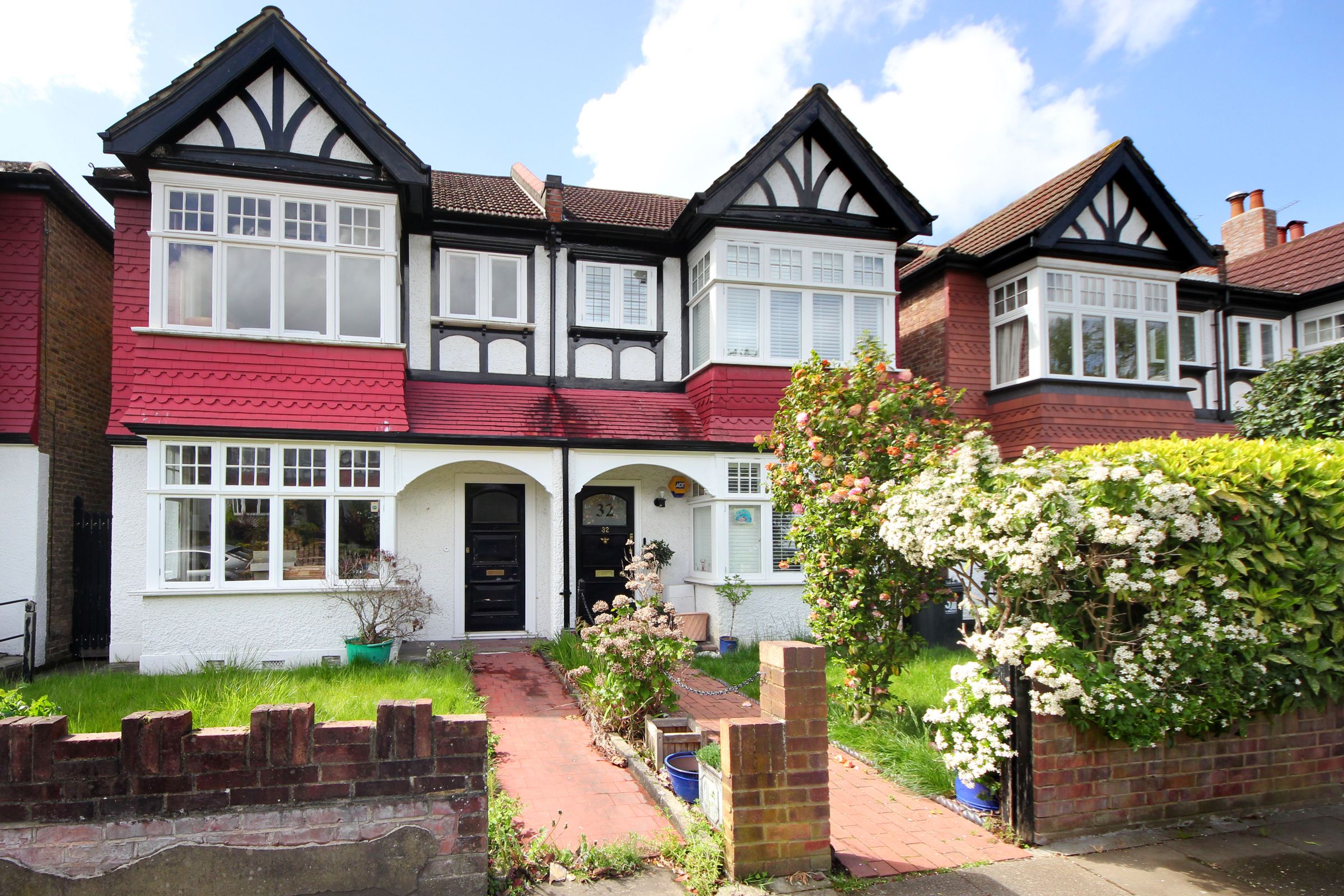 4 bed semidetached house for sale in Wimborne Gardens, London W13 Zoopla