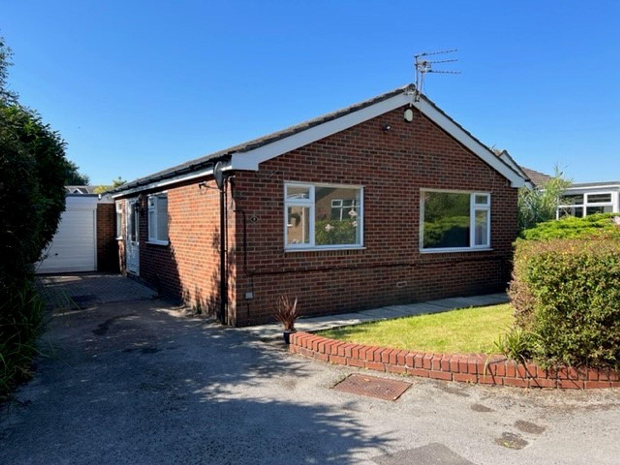 3 bed detached bungalow for sale in Moorside Road, Swinton M27 Zoopla