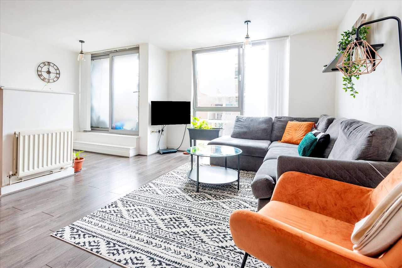 Umberston Street, Aldgate, London E1