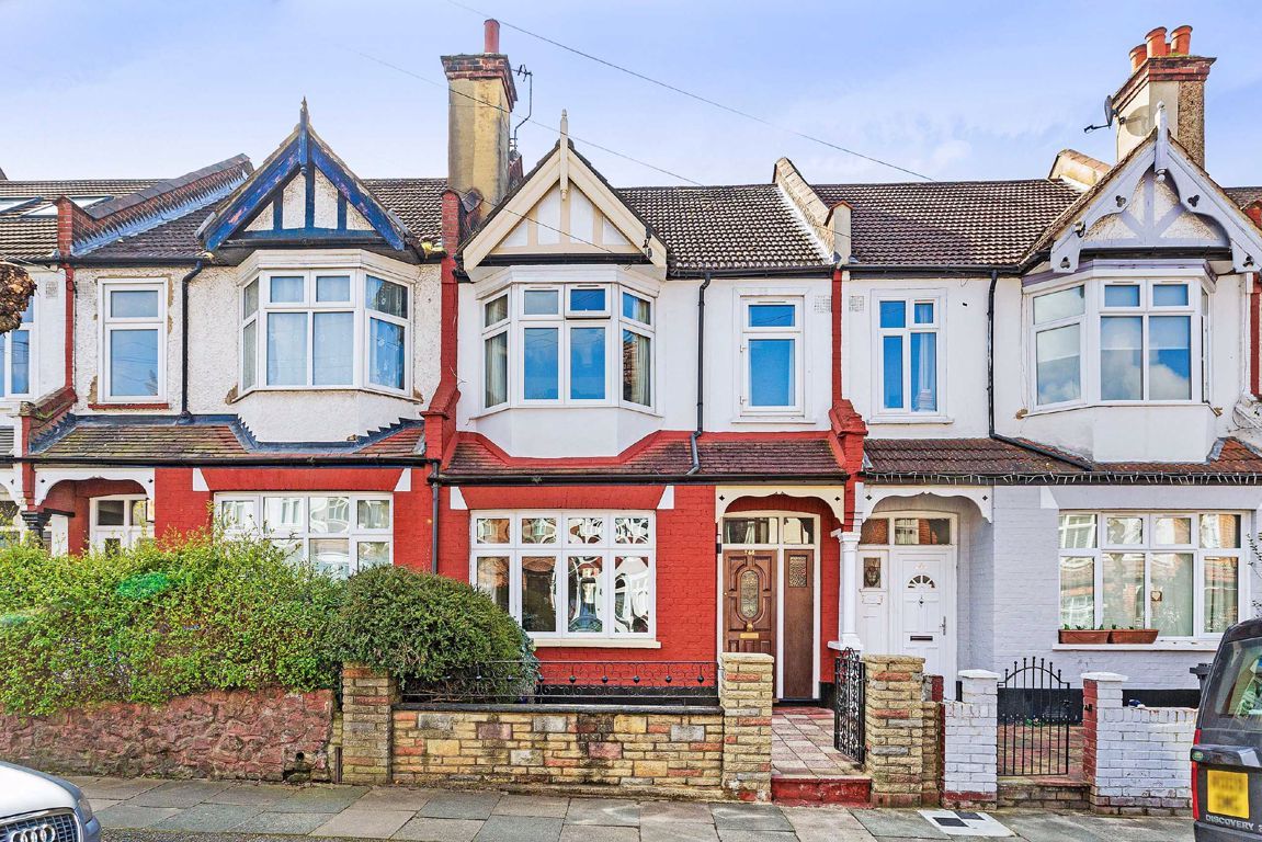 3 bed terraced house for sale in Links Road, Tooting, London SW17 Zoopla