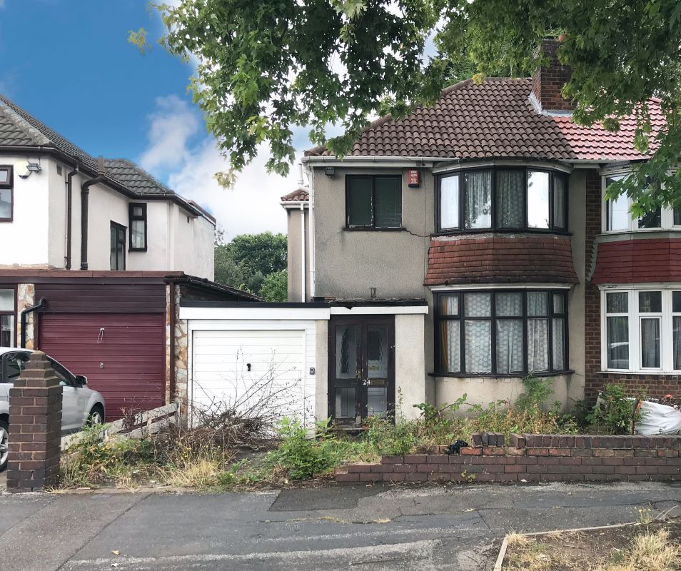 3 bed semidetached house for sale in 24 Dovedale Avenue, Willenhall