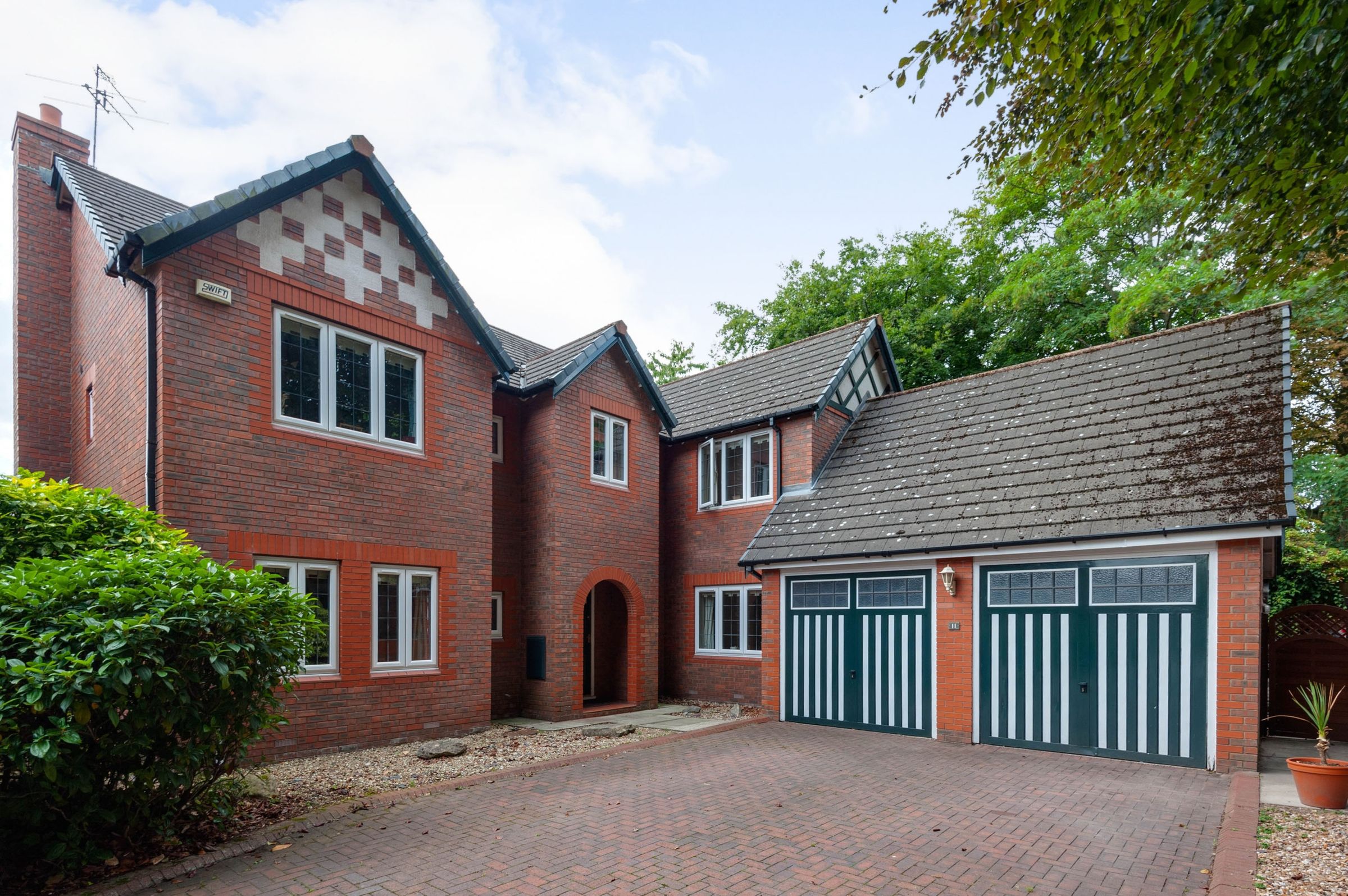 5 bed detached house for sale in Friarsgate Close, Liverpool L18 Zoopla