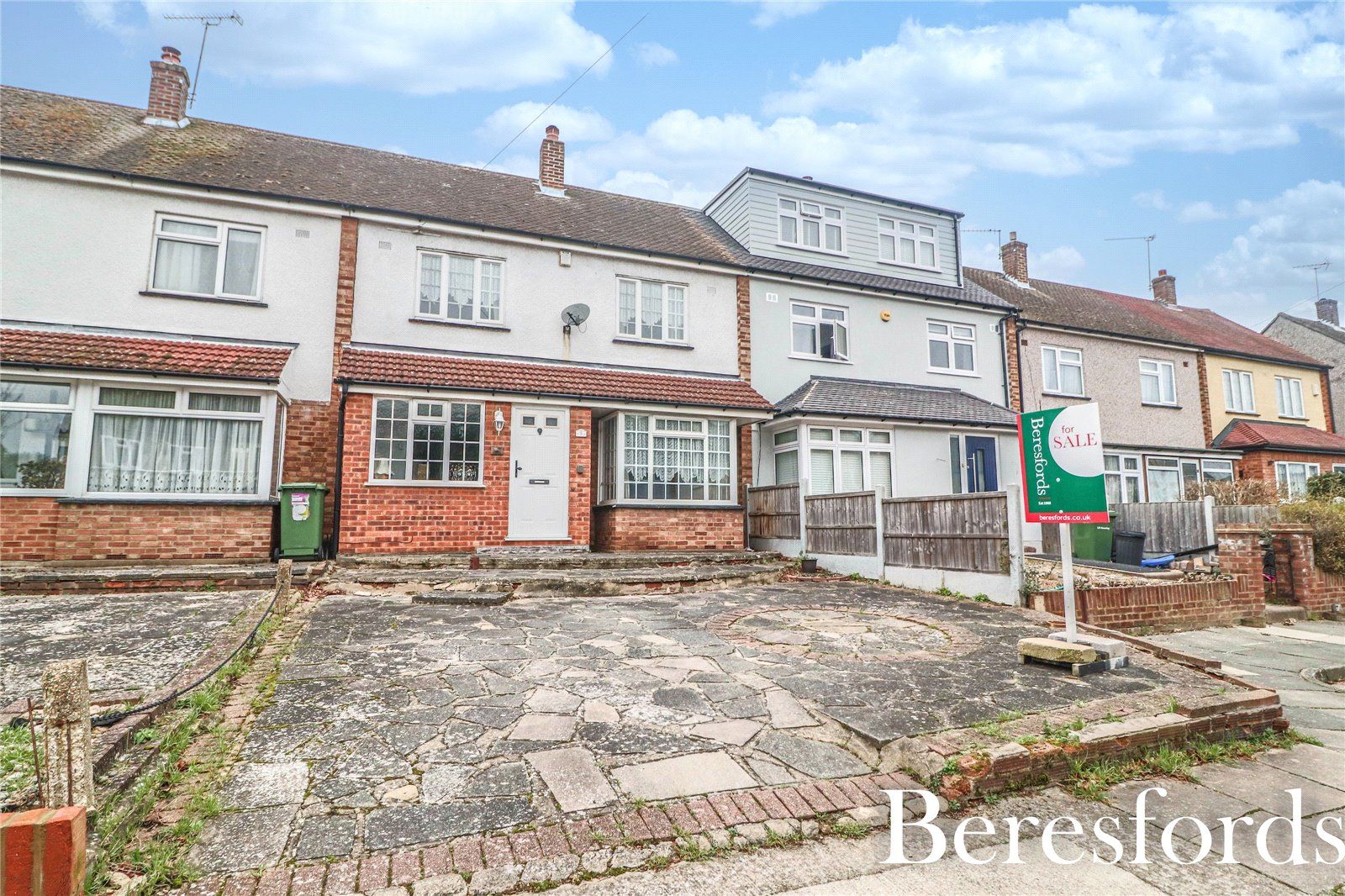 3 bed terraced house for sale in The Rodings, Upminster RM14 Zoopla