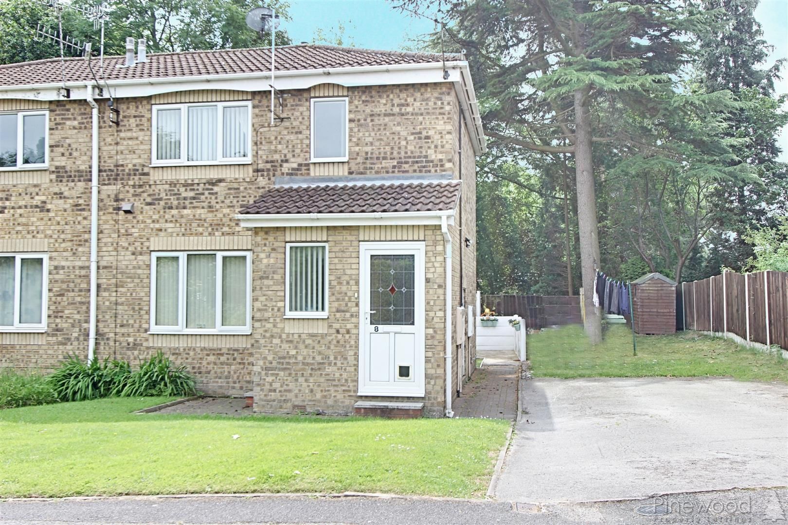 1 bed flat to rent in Sherbourne Avenue, Newbold, Chesterfield