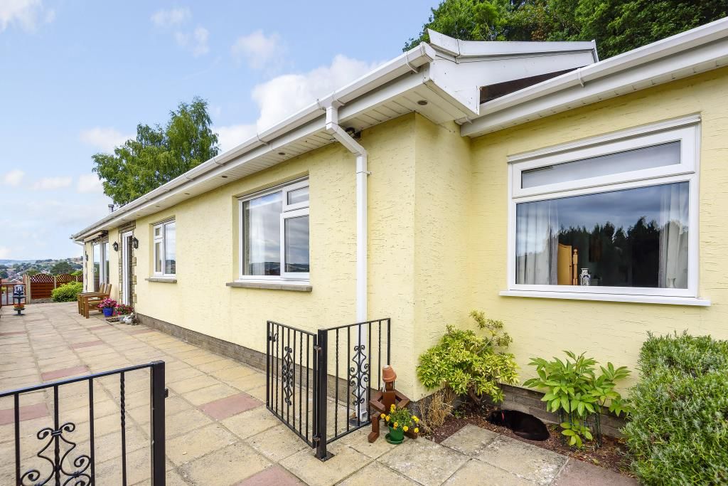 3 bed detached bungalow for sale in Brecon, Brynglas, Brecon LD3 Zoopla