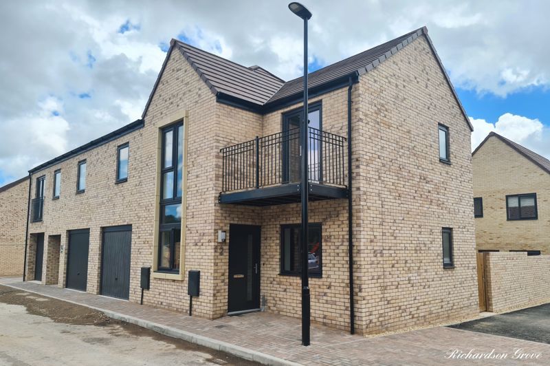 2 bed terraced house to rent in Richardson Grove, Combe Down, Bath BA2