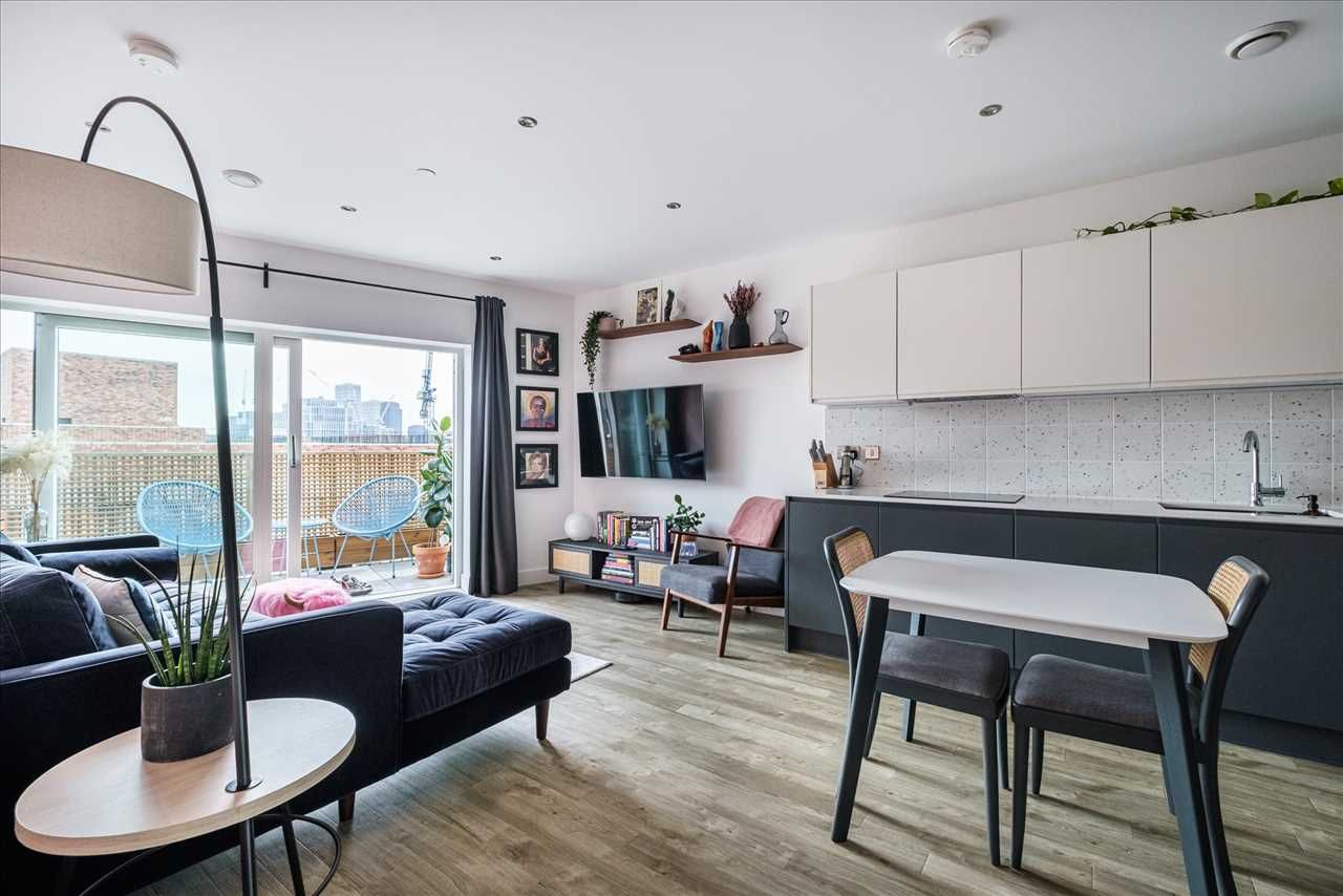 1 bed flat for sale in Suntrap Court, Hackney Wick, London E3 Zoopla