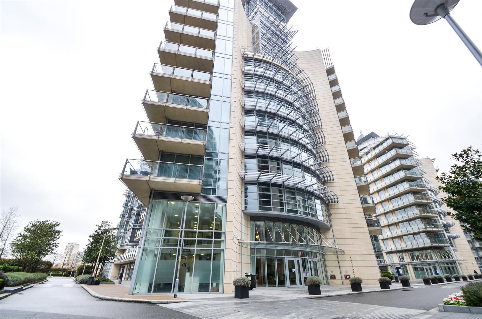 1 bed flat to rent in Baltimore House, Juniper Drive, Battersea, London