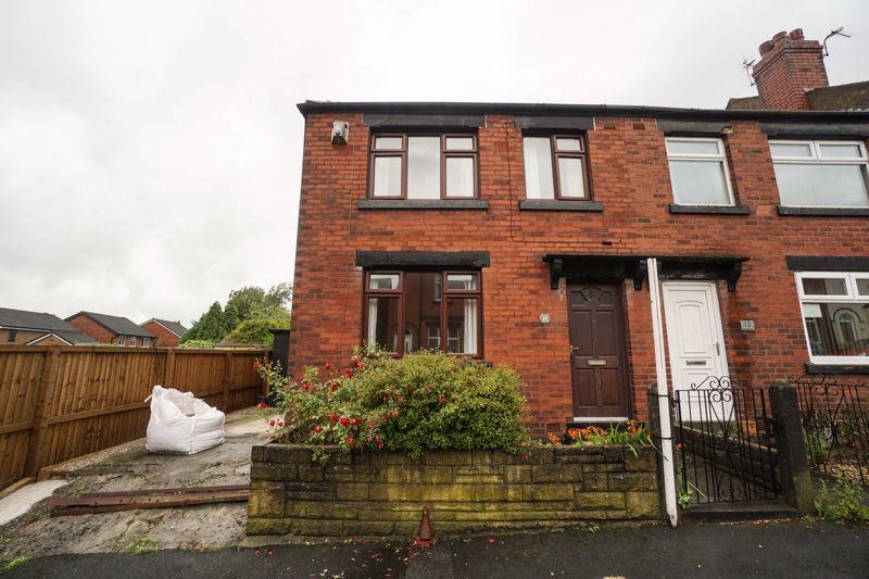 3 bed end terrace house for sale in Essex Street, Horwich, Bolton BL6