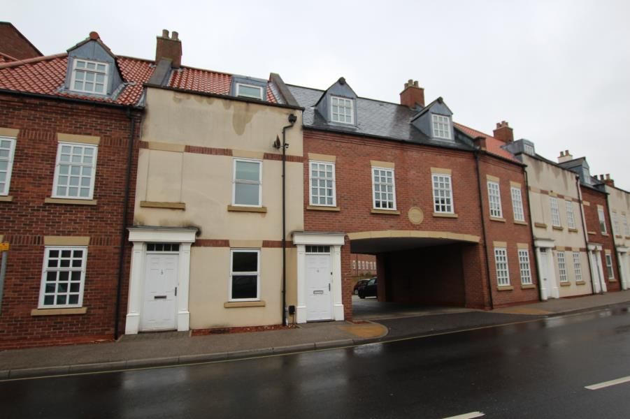3 bed town house to rent in Minster Wharf, Beverley HU17 Zoopla