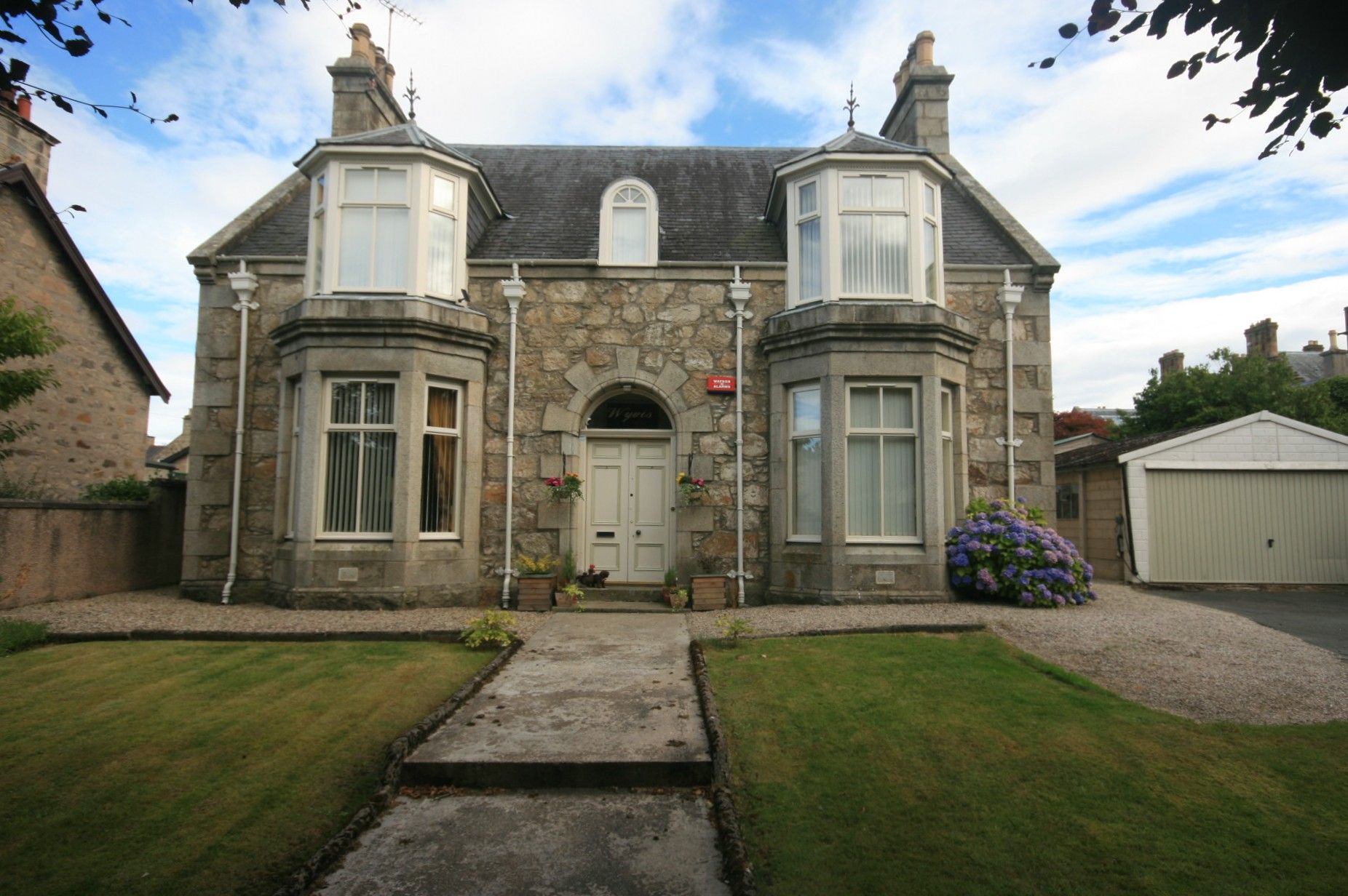 4 bed town house for sale in Gladstone Road, Huntly AB54 Zoopla