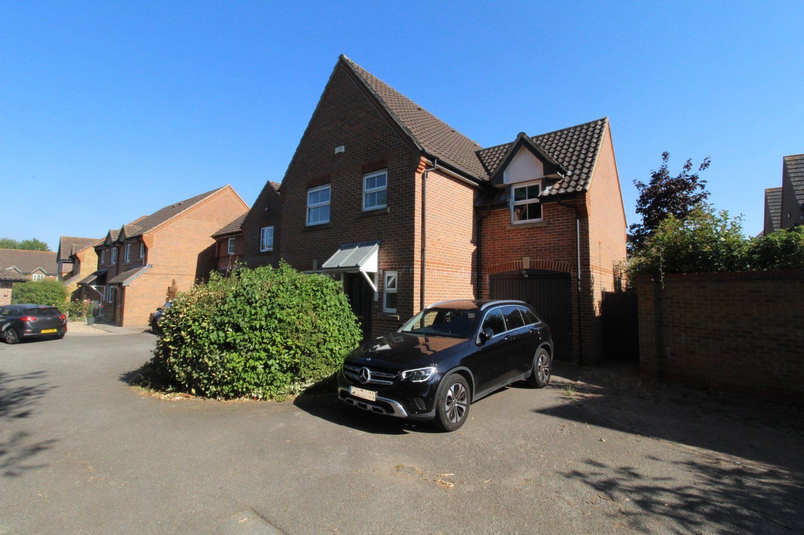 3 bed detached house to rent in Wood Lane, Kingsnorth, Ashford, Kent