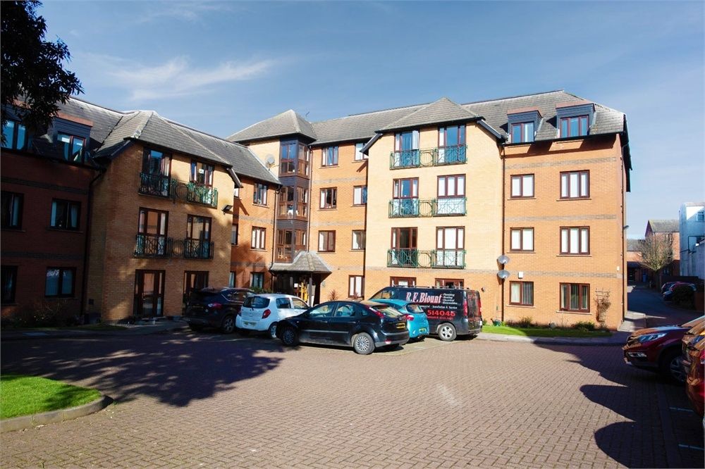 George Street, Kettering, Northamptonshire NN16  