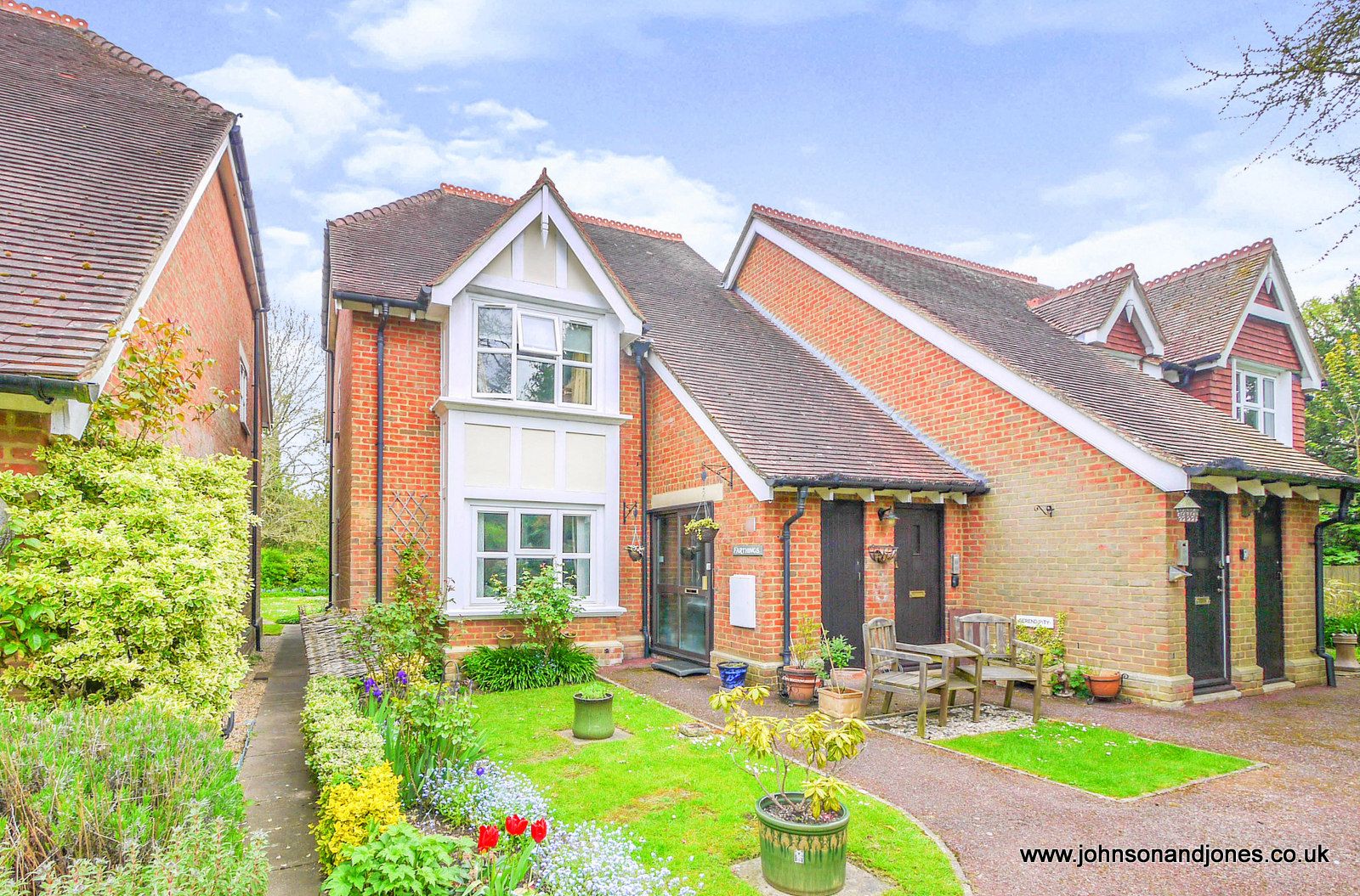 2 bed for sale in Burley Orchard, Chertsey KT16 Zoopla