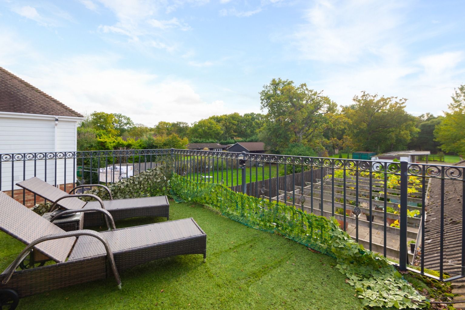 6 bed detached house for sale in Bromley Green Road, Ruckinge, Ashford