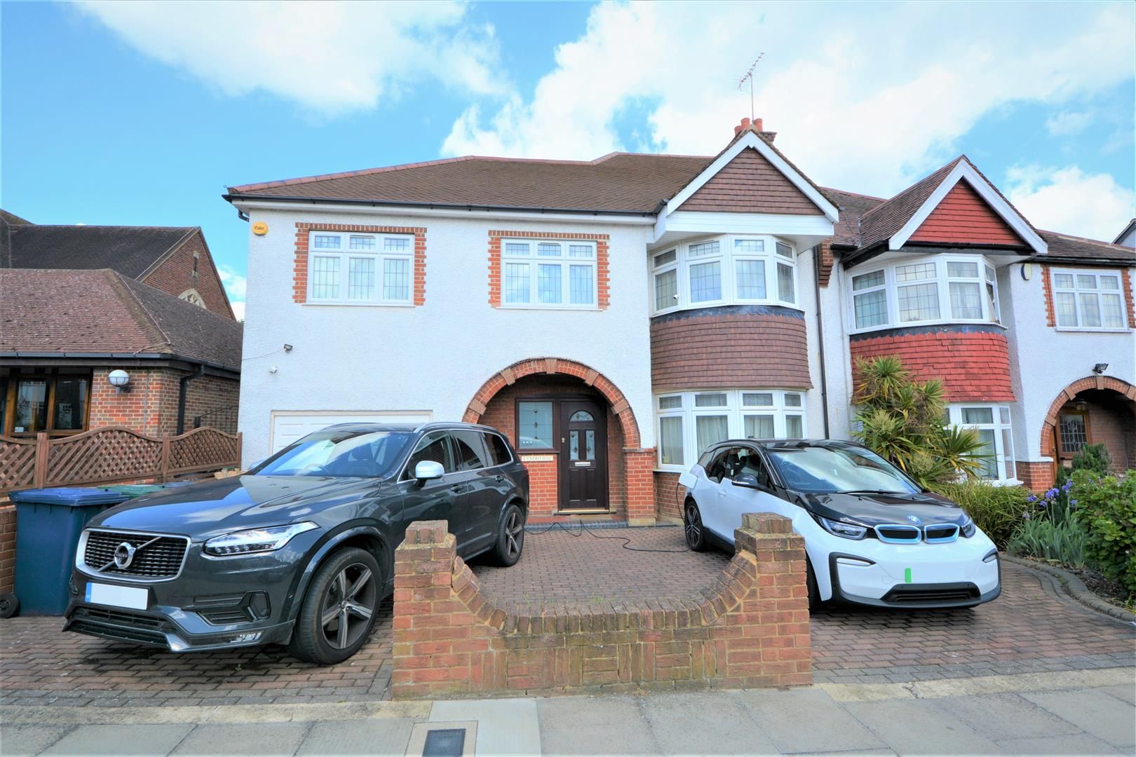 6 bed property for sale in Creighton Avenue, London N2 Zoopla
