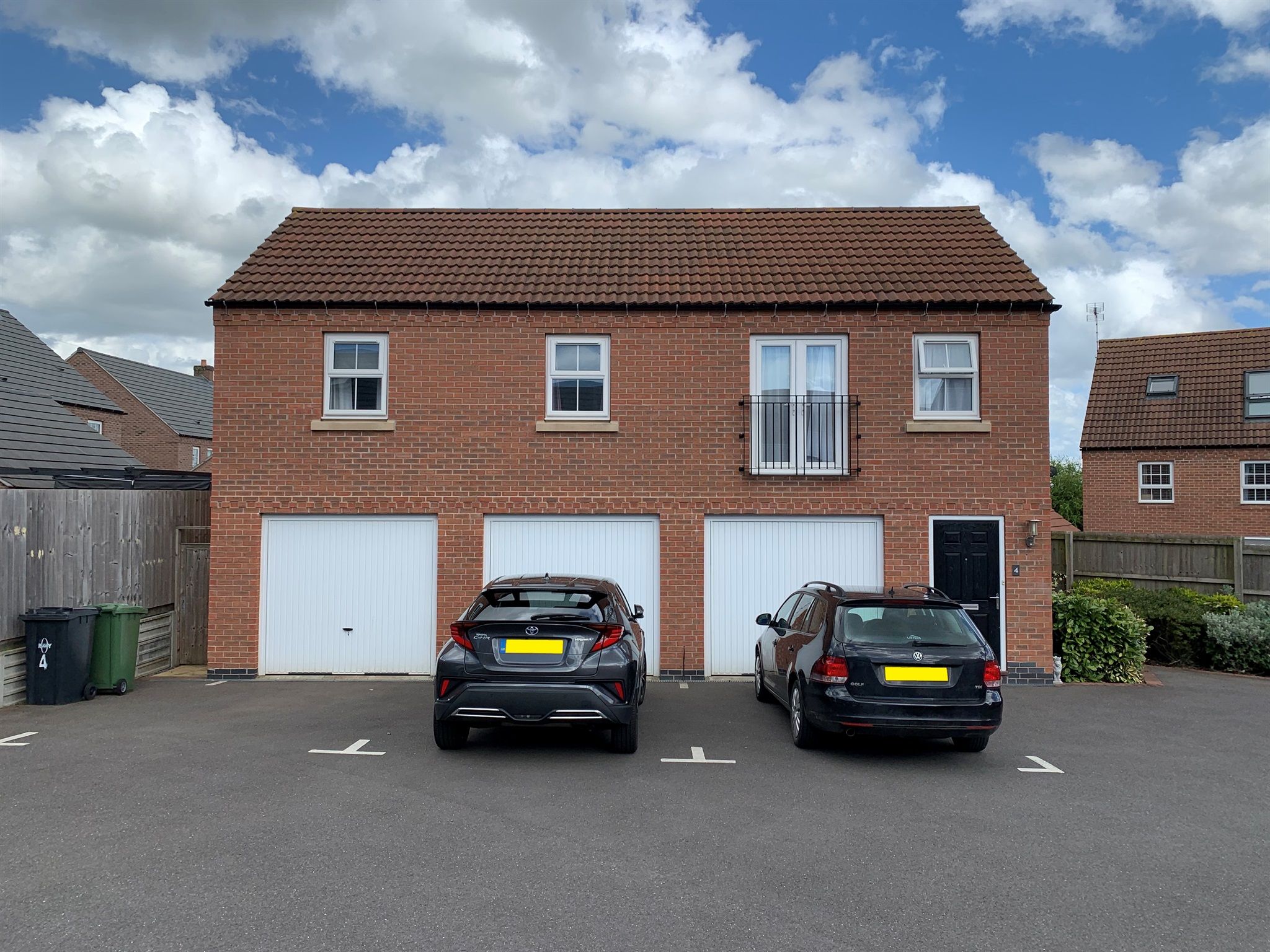 2 bed property for sale in Bugle Close, Rugby CV23 Zoopla