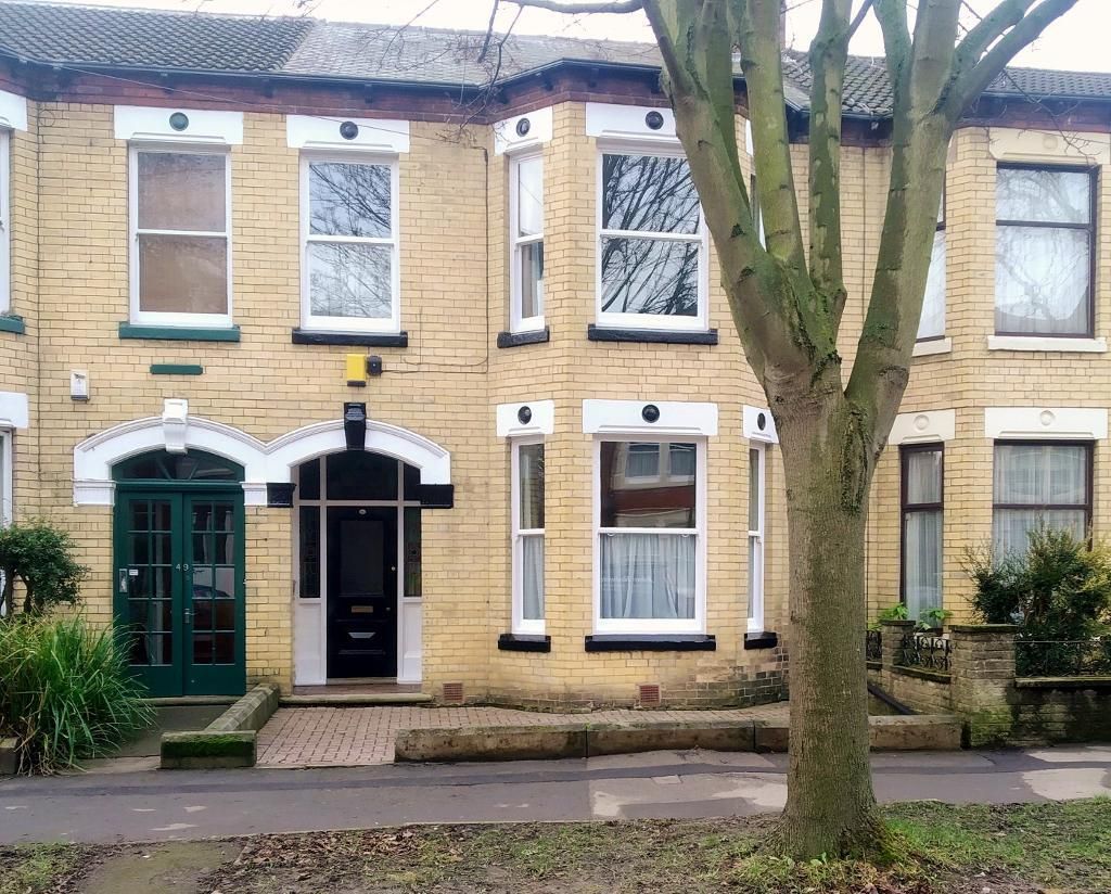 5 bed terraced house for sale in Marlborough Avenue, Hull HU5 Zoopla