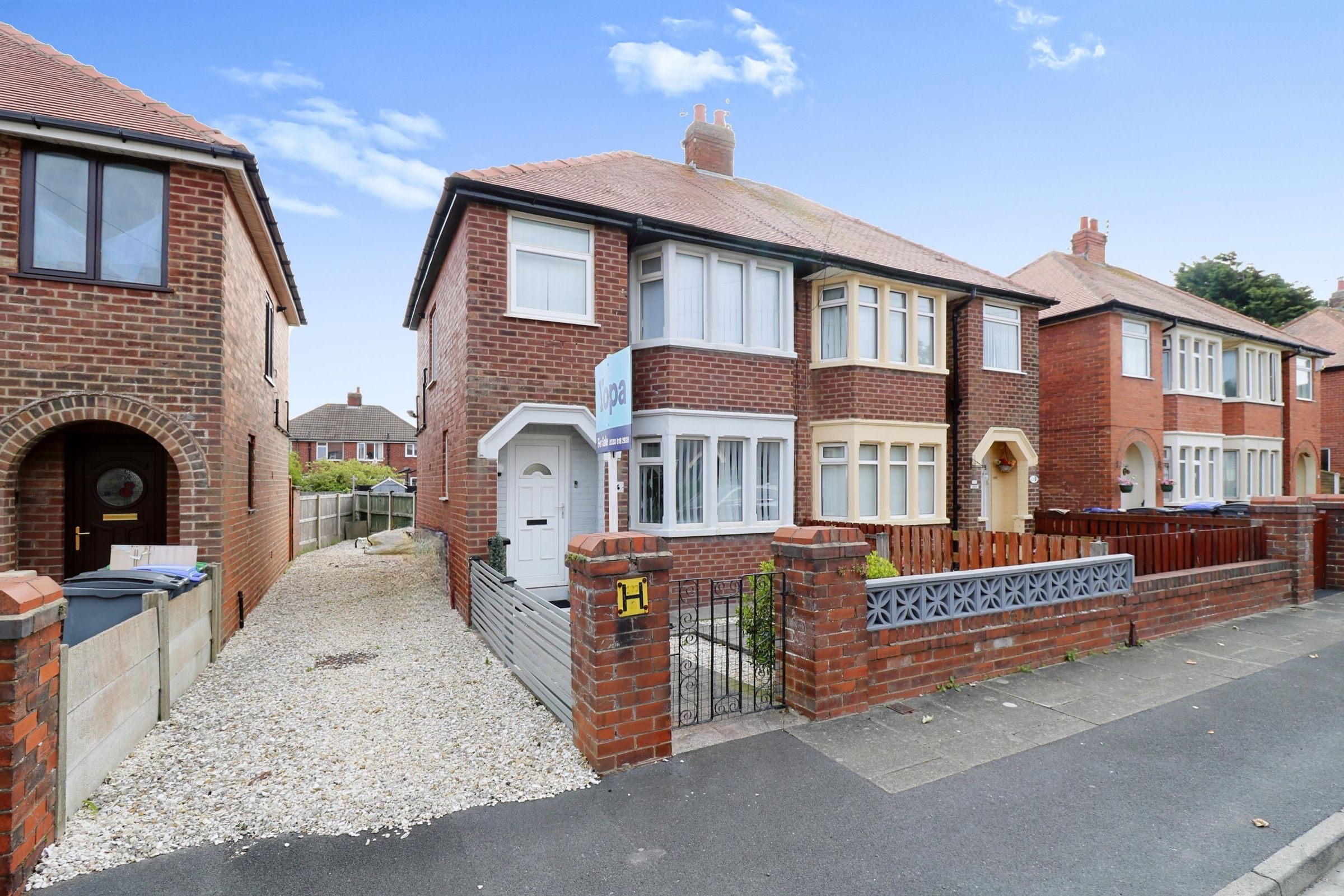 3 bed semidetached house for sale in Carcroft Avenue, Bispham