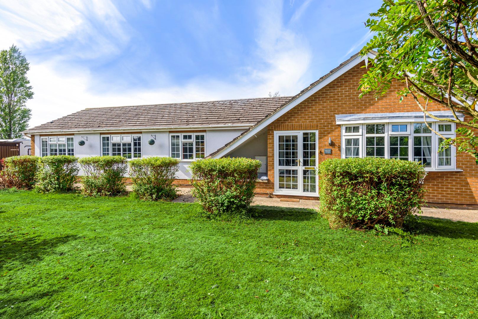 4 bed detached bungalow for sale in Mill Lane, East Halton, Immingham