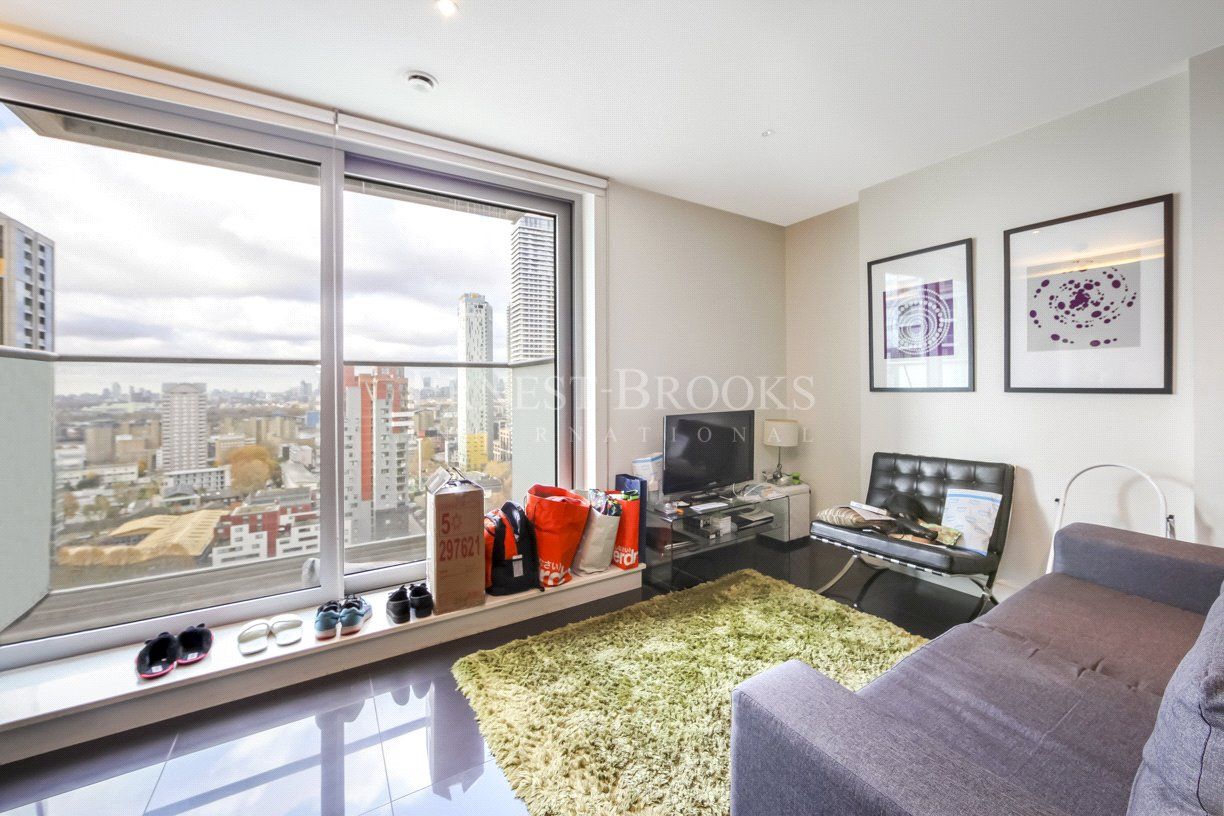 Pan Peninsula Square, West Tower, Canary Wharf E14