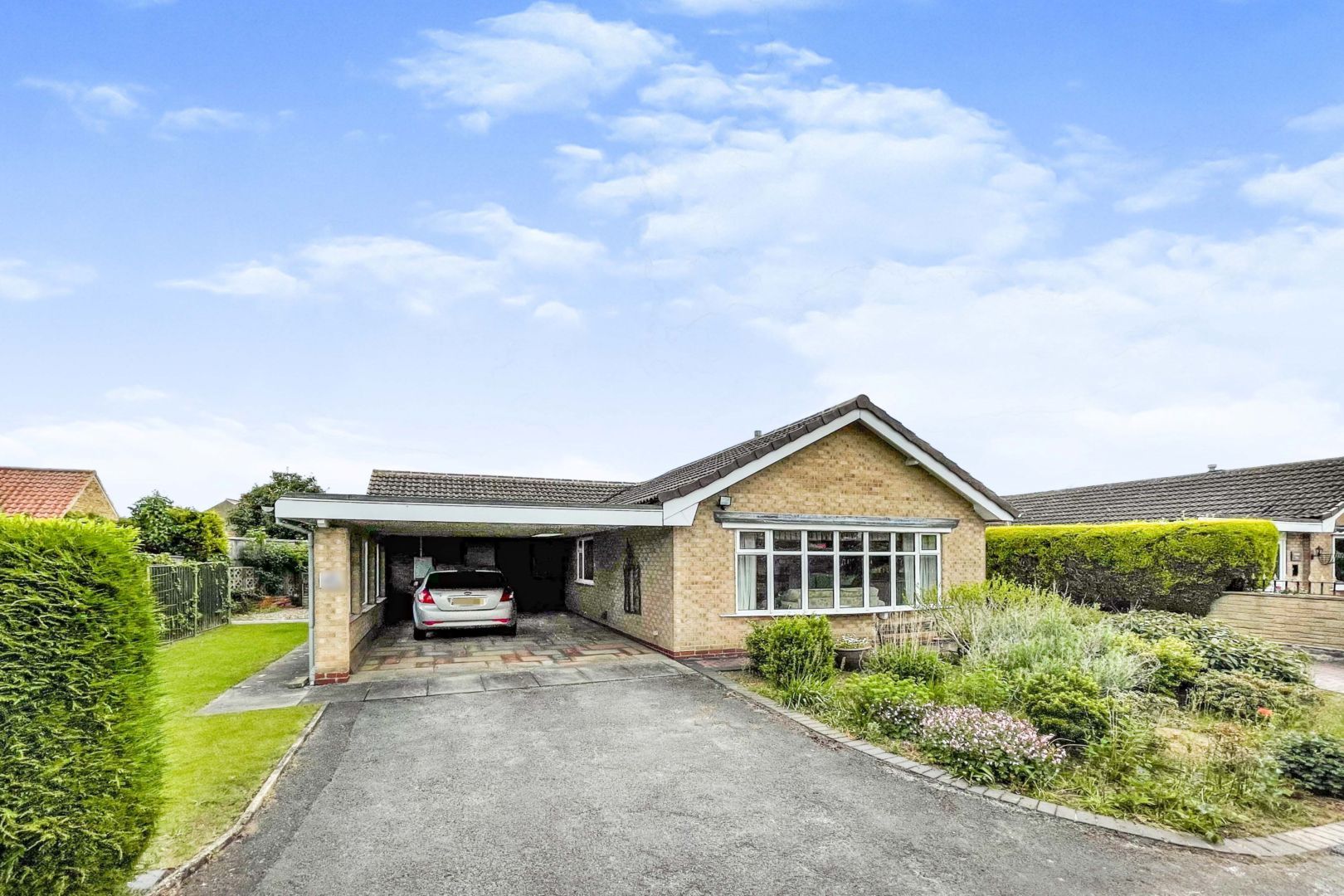 3 bed bungalow for sale in Pond Street, Great Gonerby, Grantham NG31