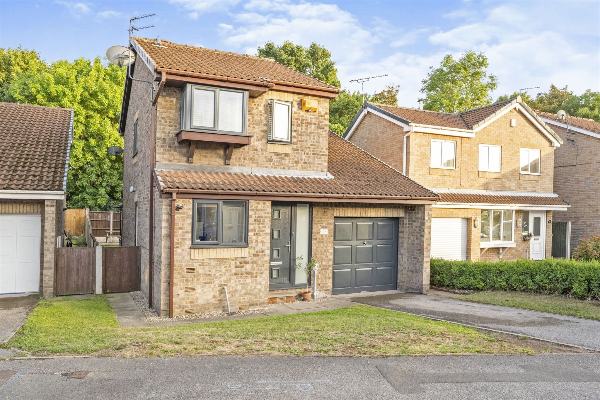3 bed detached house for sale in Meadow Croft, Edenthorpe, Doncaster