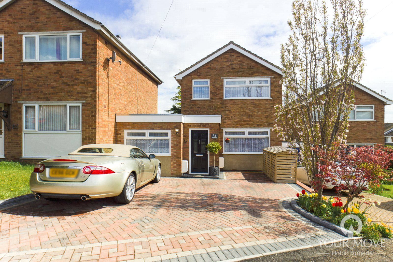 3 bed detached house to rent in Kipton Field, Rothwell, Kettering