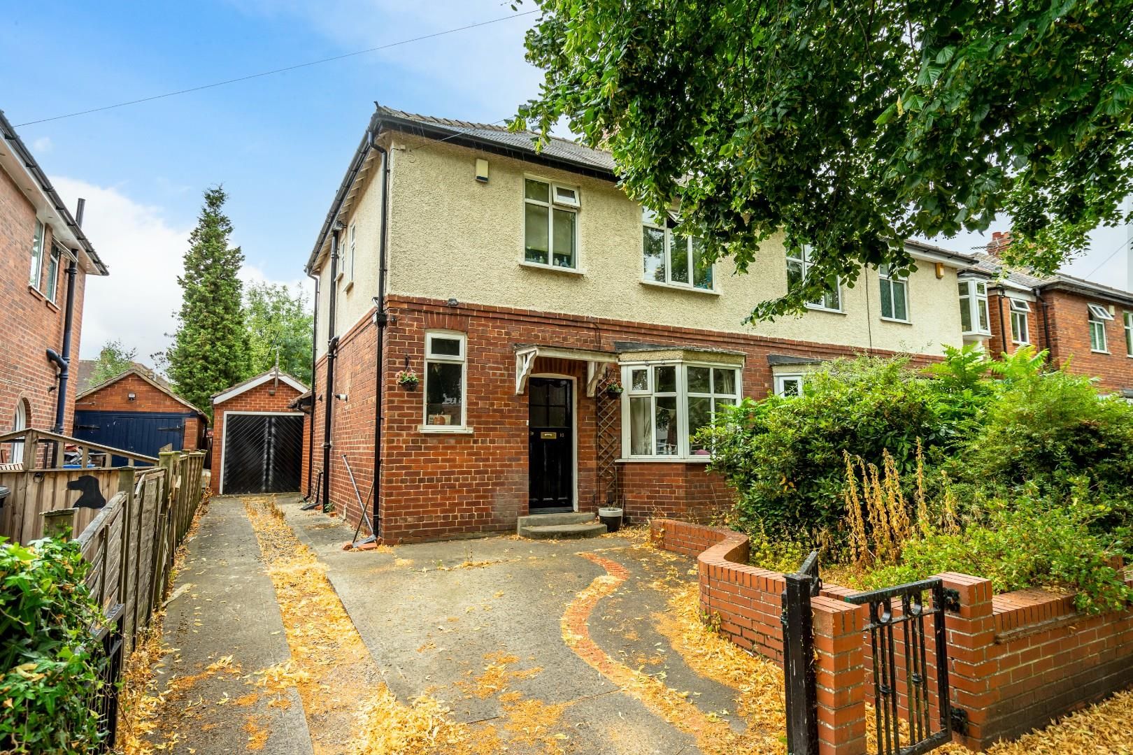 3 bed semidetached house for sale in Fellbrook Avenue, York YO26 Zoopla