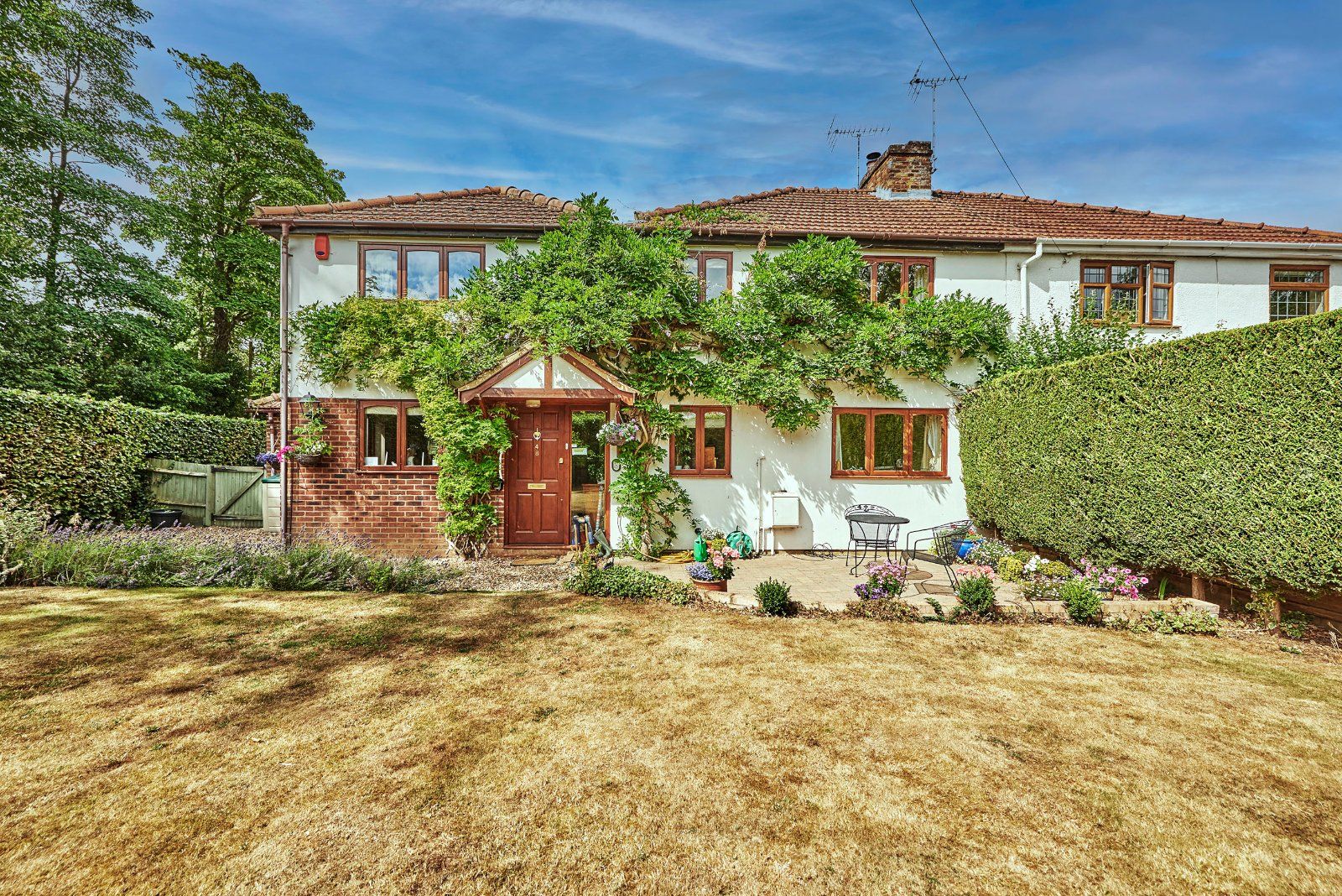 4 bed semidetached house for sale in Kimpton Road, Wheathampstead, St