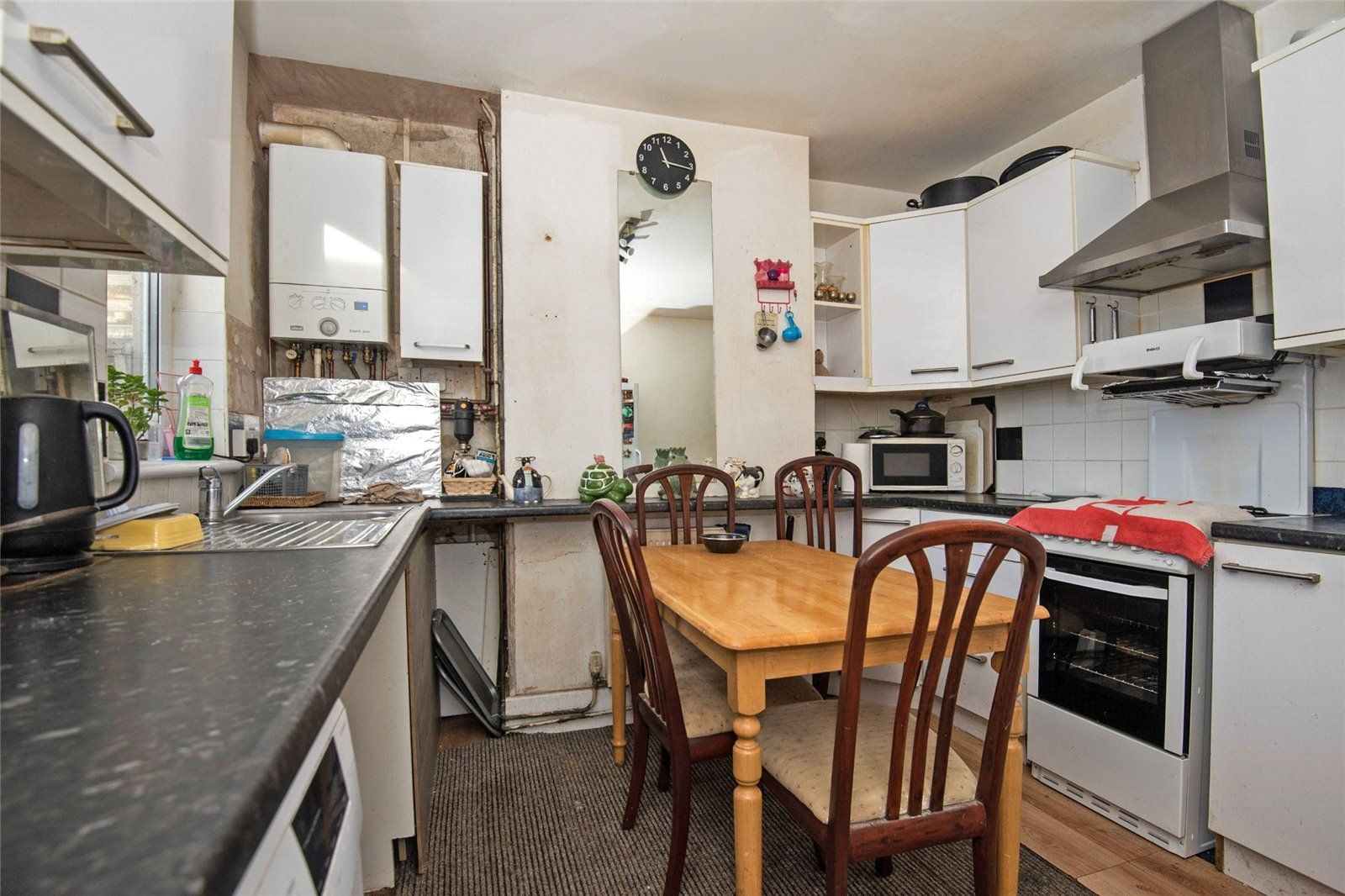 3 bed terraced house for sale in Beacon Road, Chatham ME5 Zoopla