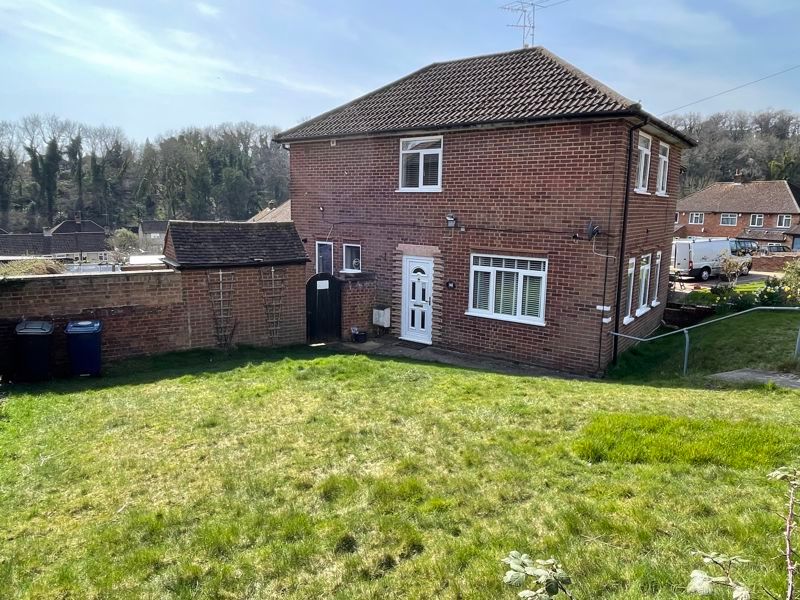 3 bed semidetached house for sale in Woodside Road, High HP13 Zoopla