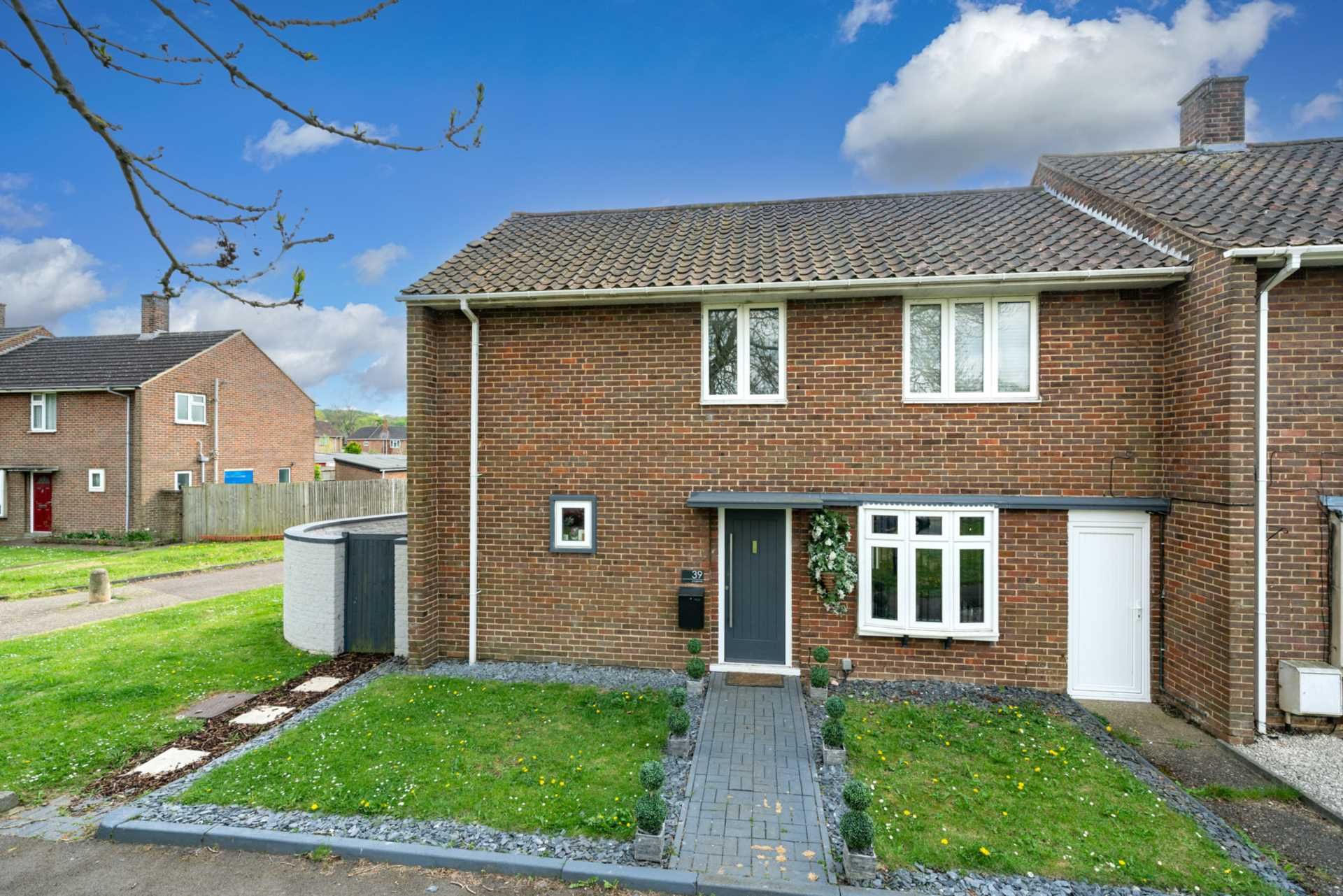 3 bed property for sale in Longlands, Adeyfield HP2 Zoopla