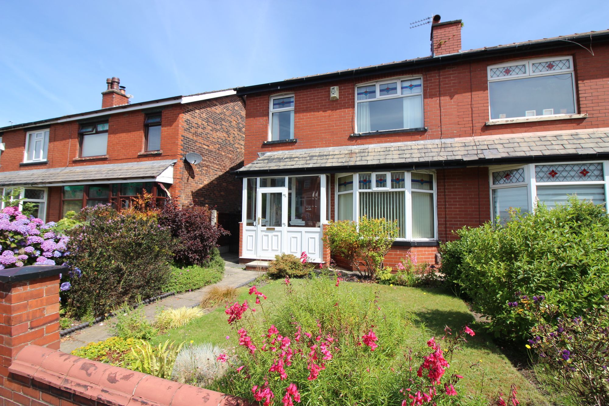 3 bed semidetached house for sale in Radcliffe New Road, Whitefield