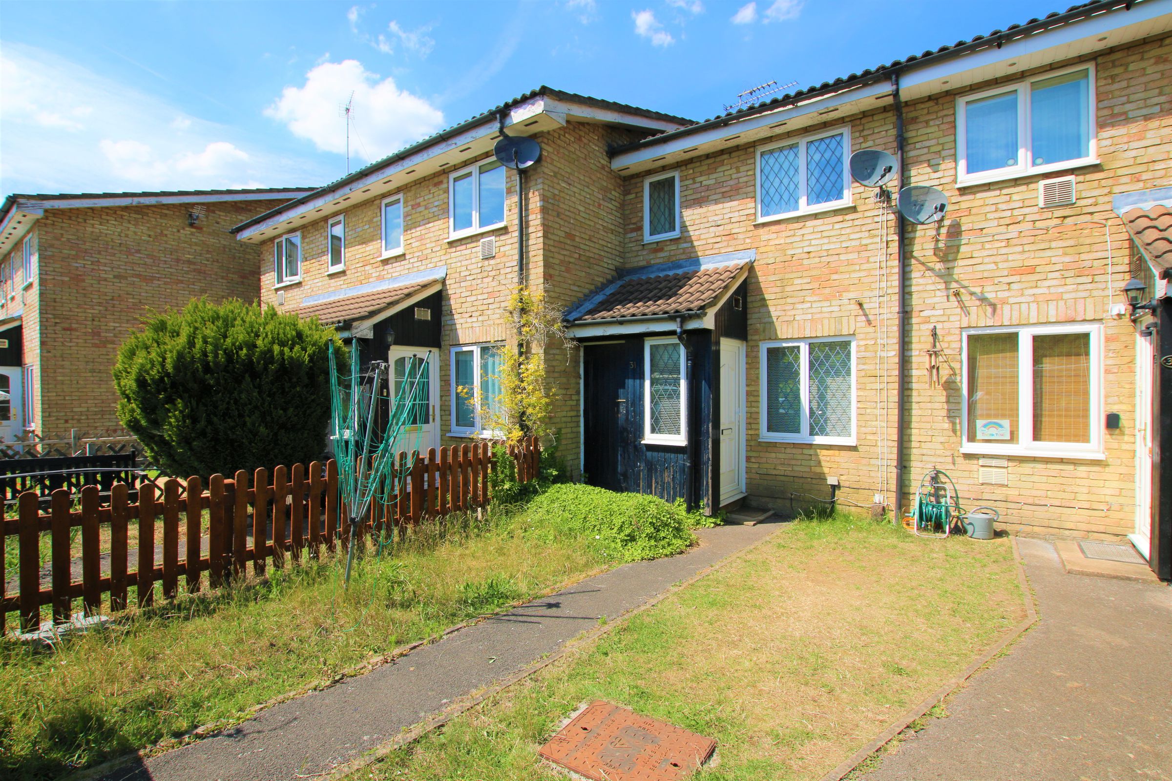 1 bed terraced house for sale in The Hawthorns, Colnbrook, Slough SL3