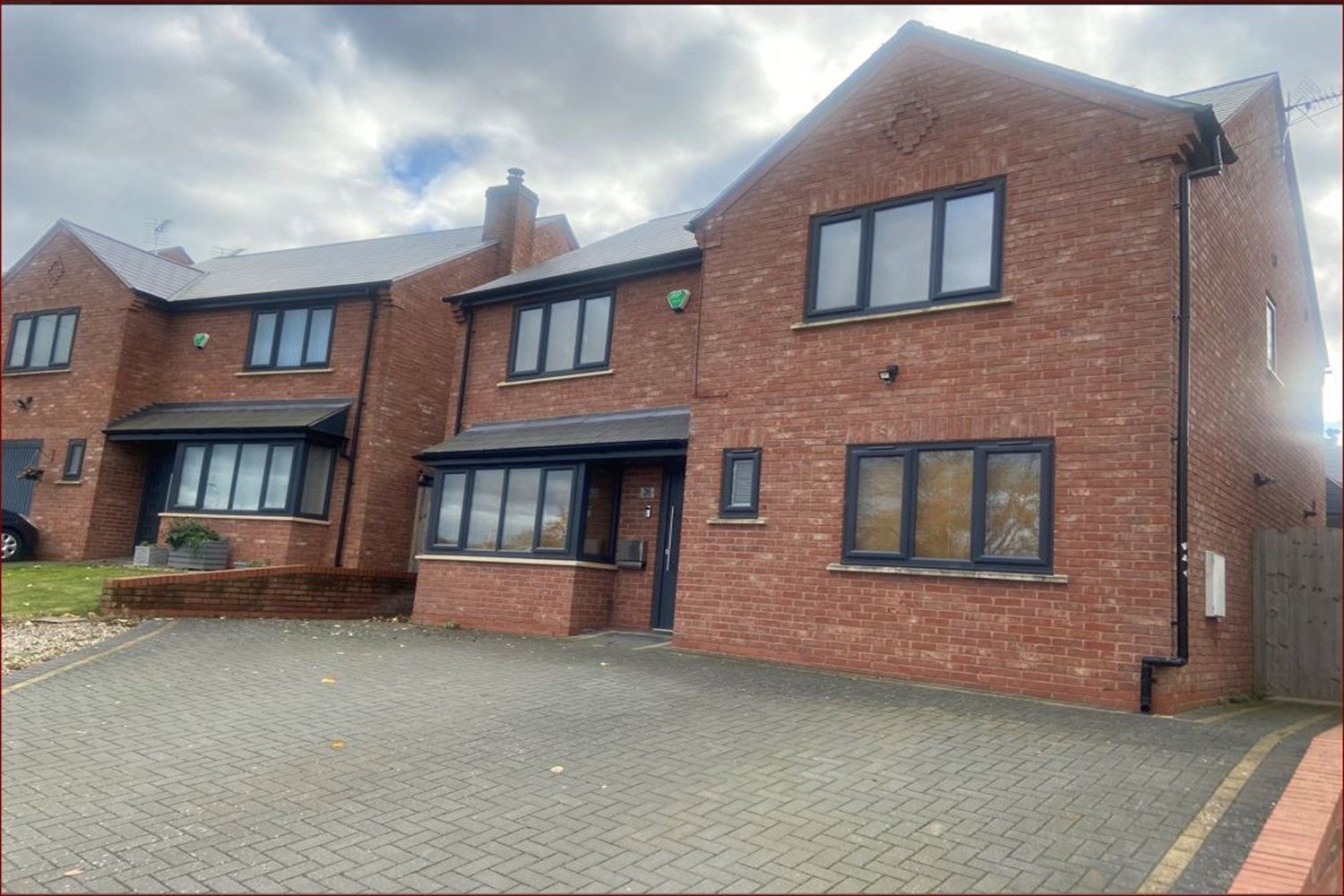 5 bed detached house to rent in Constable Road, Hillmorton, Rugby CV21