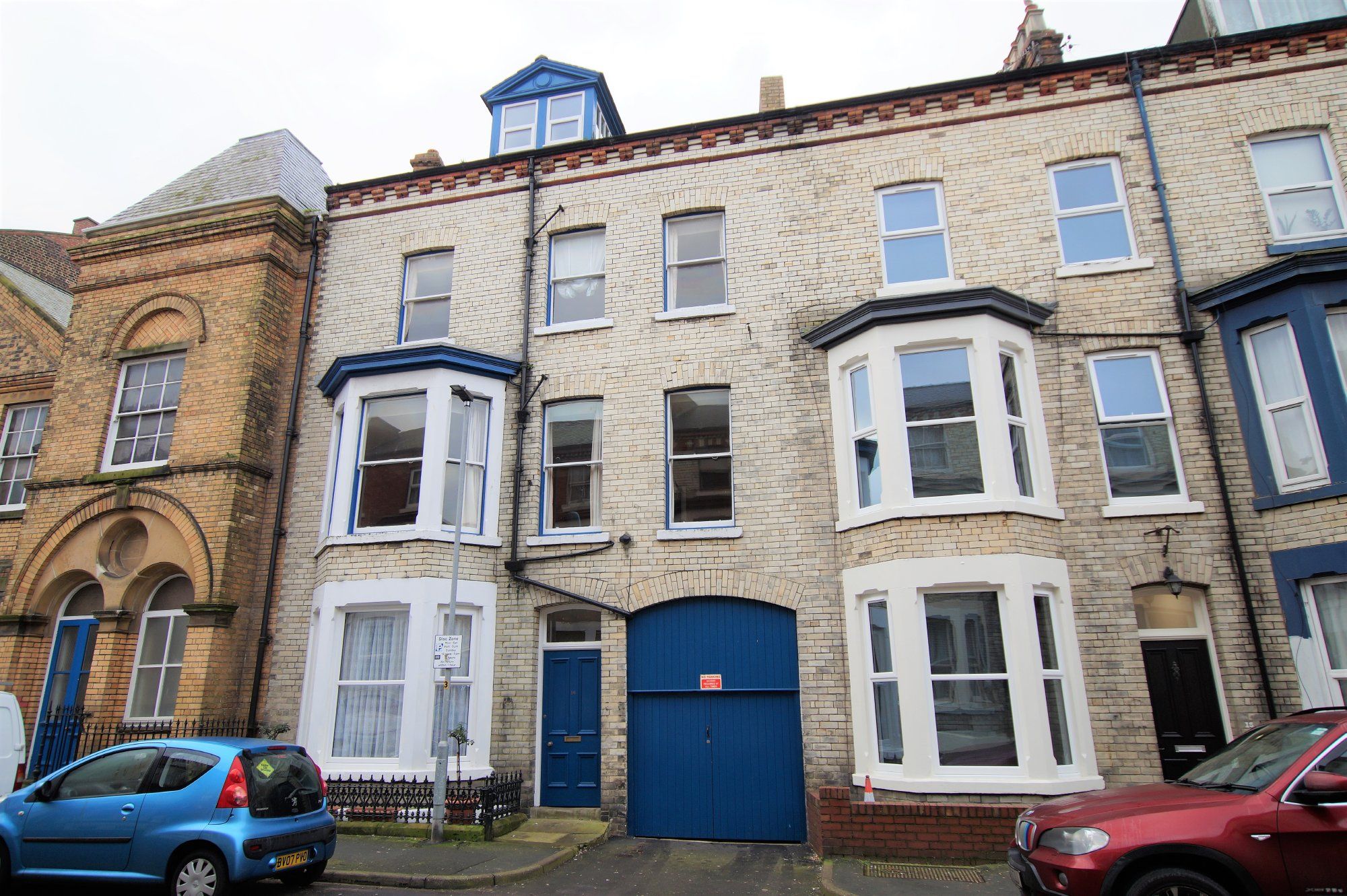 2 bed flat for sale in Belle Vue Parade, Scarborough YO11 Zoopla