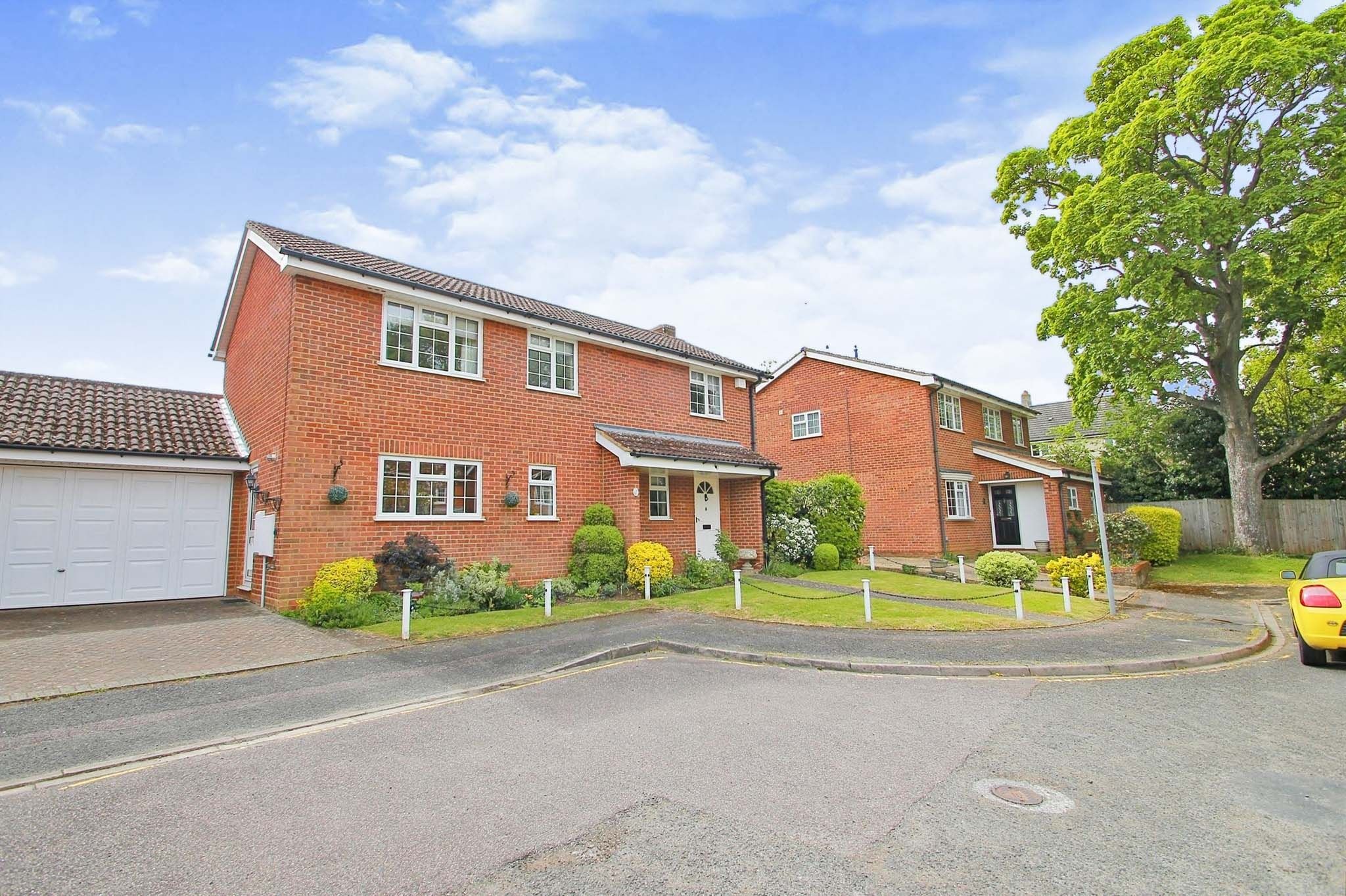 4 bed detached house for sale in The Croft, Flitwick, Bedford MK45 Zoopla