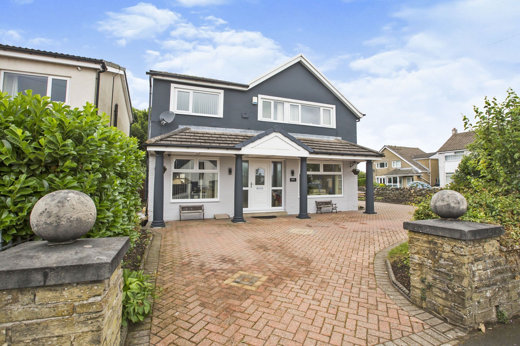 5 bed detached house for sale in Norton Drive, Halifax, West Yorkshire HX2 Zoopla