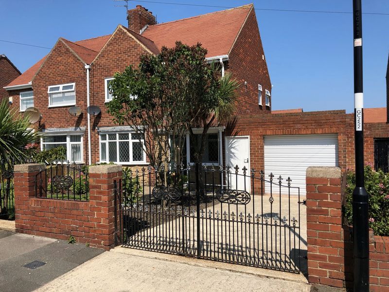 3 bed semidetached house to rent in Western Hill, Ryhope, Sunderland