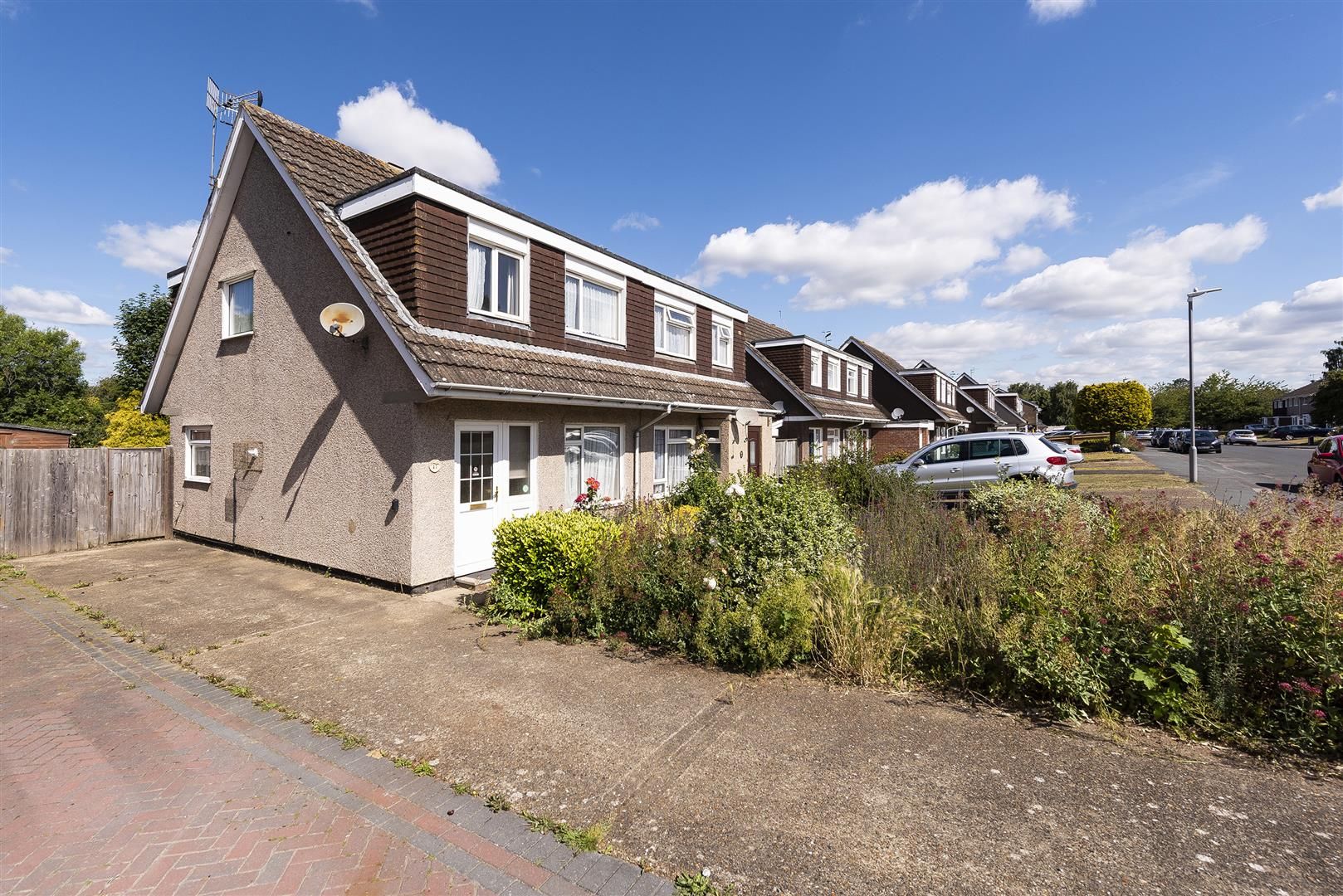 3 bed semidetached house for sale in Longmead Way, Tonbridge TN10 Zoopla