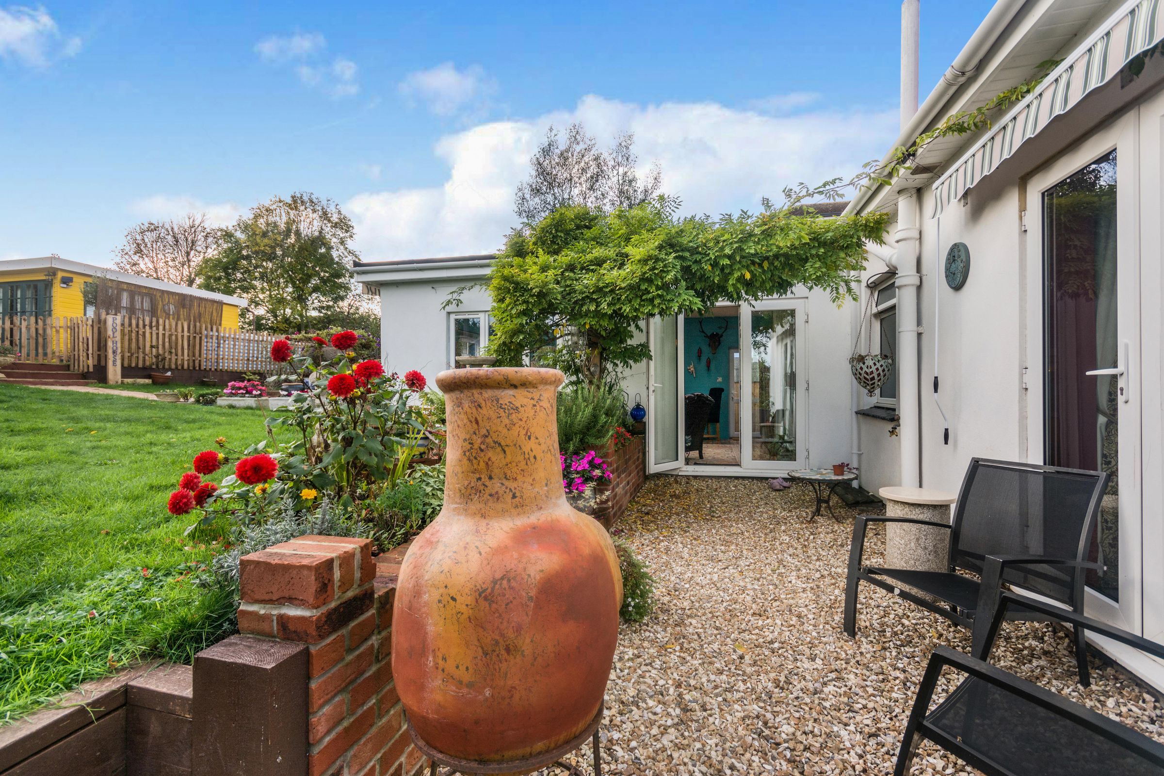 4 bed bungalow for sale in Shiphay Lane, Torquay TQ2 Zoopla