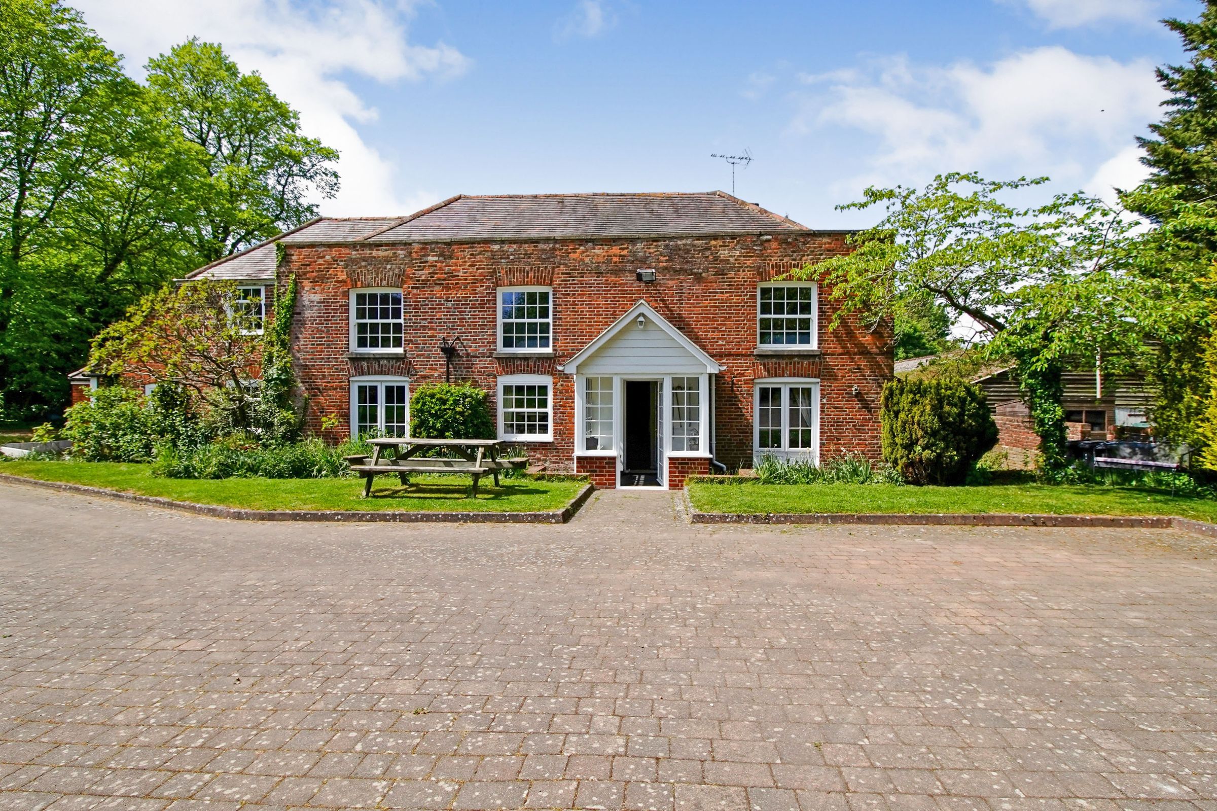 9 bed detached house for sale in Pike Road, Eythorne, Dover, Kent CT15