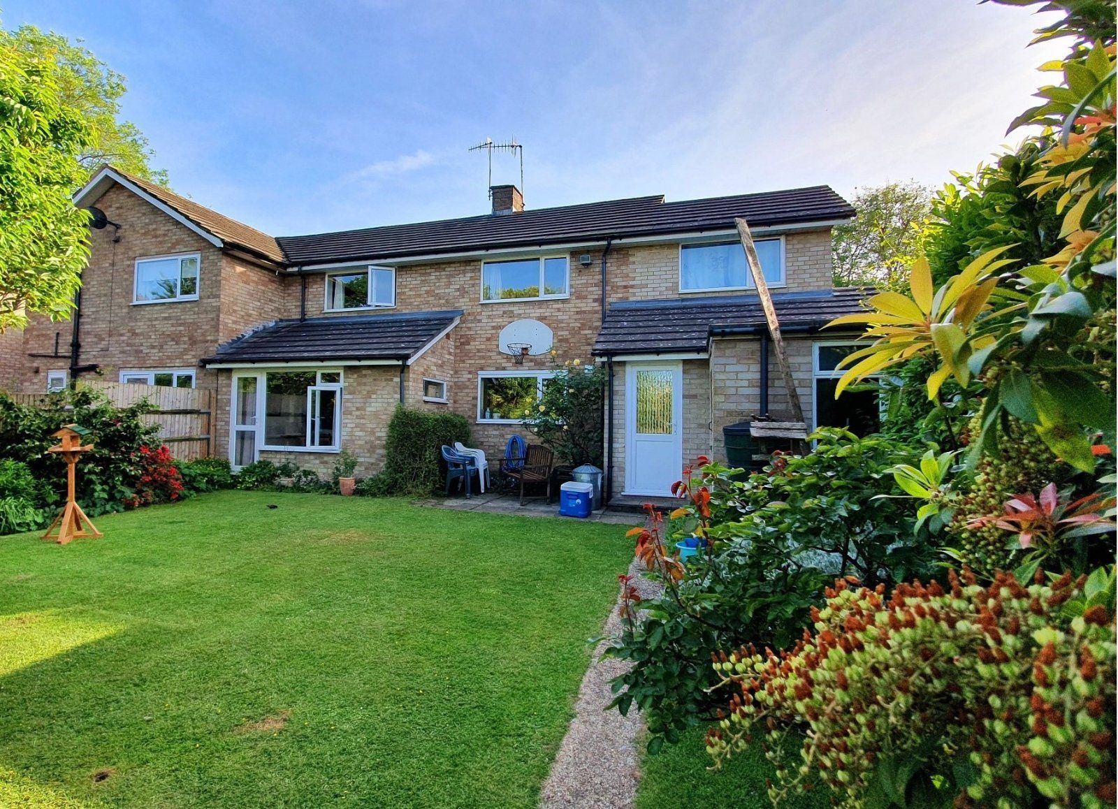 Hartsbourne Way, Leverstock Green, Hemel Hempstead, Hertfordshire HP2  