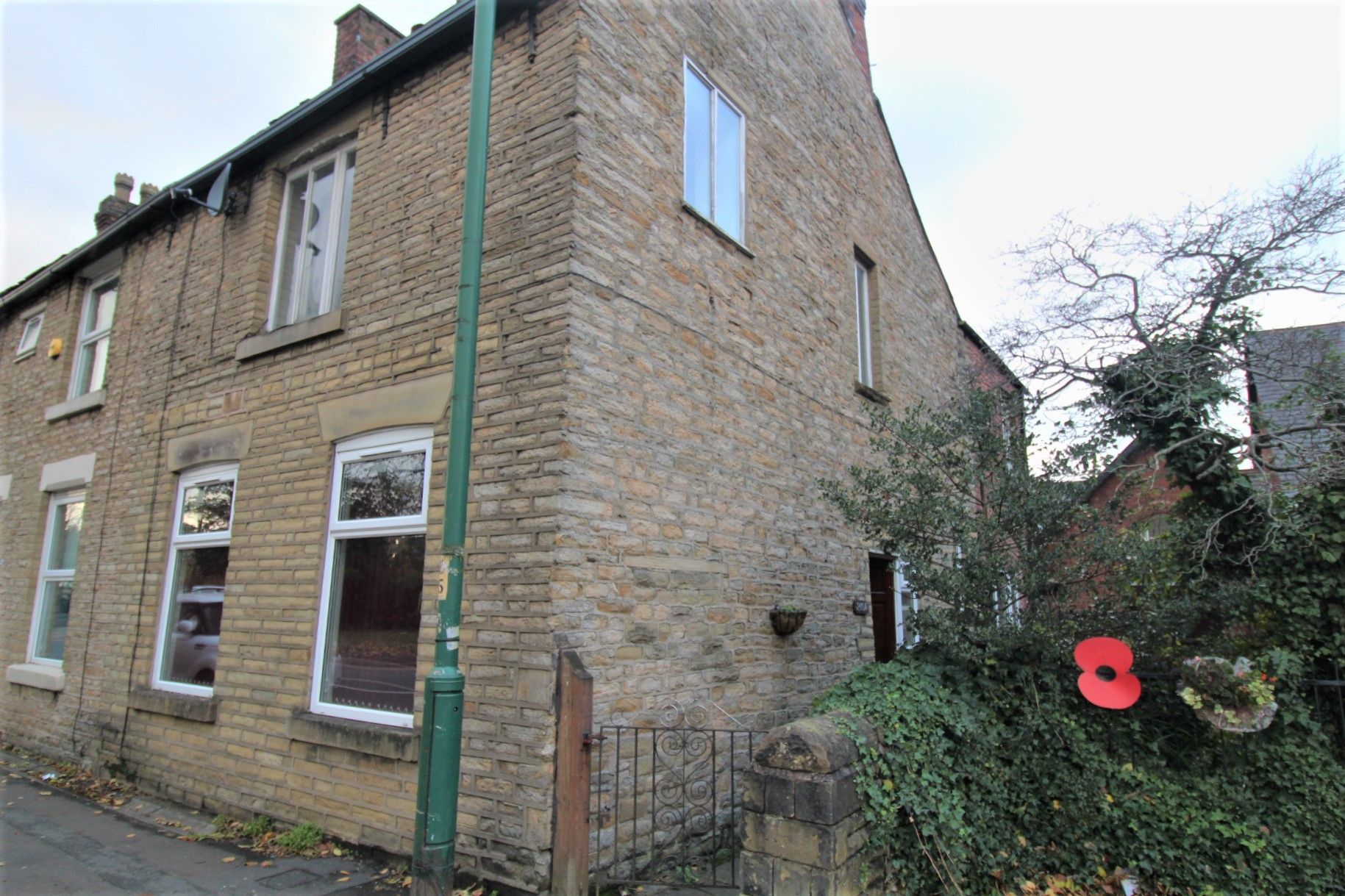 2 Bed End Terrace House For Sale In Stockport Road, Hyde SK14 - Zoopla