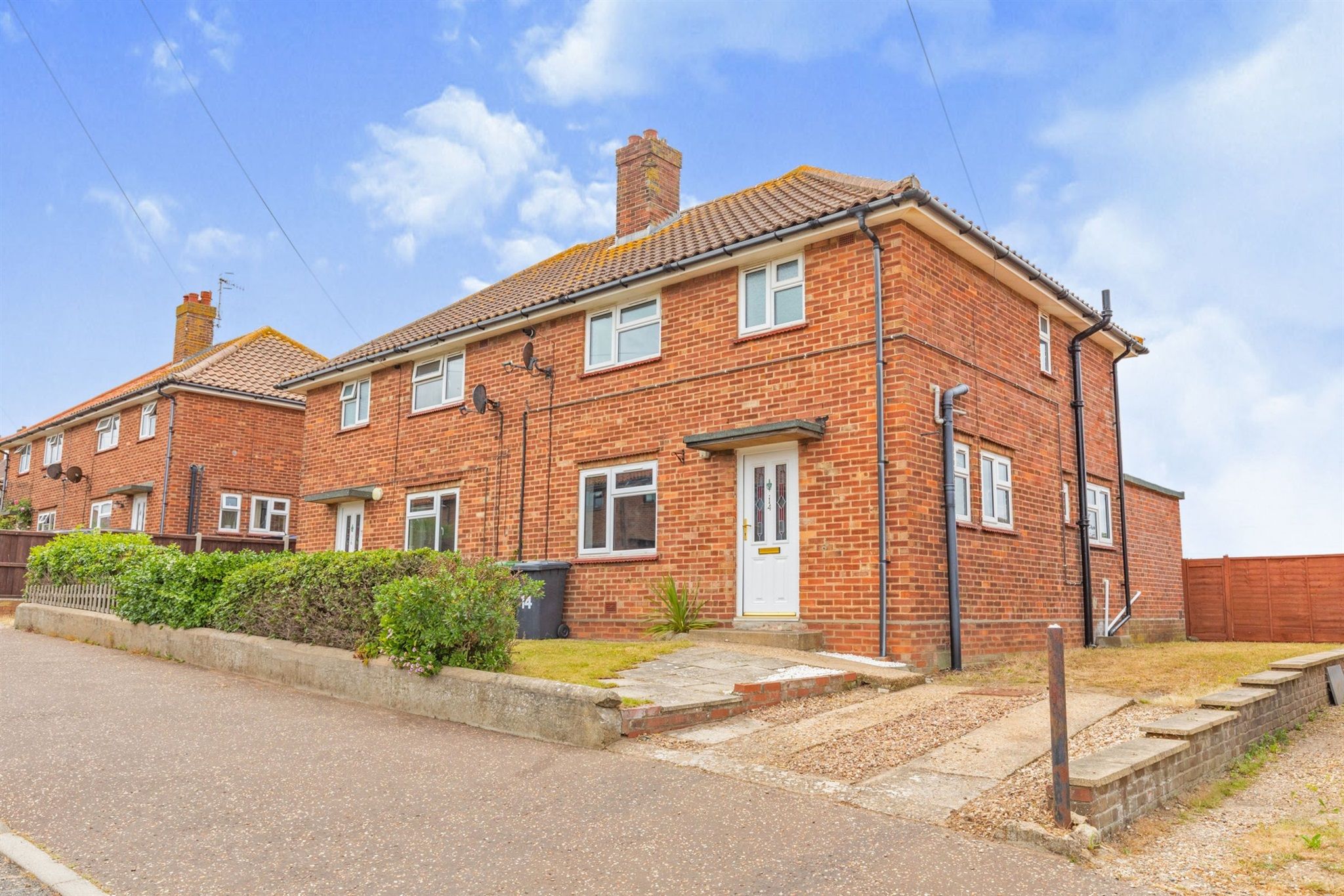 3 bed semidetached house for sale in Shipden Avenue, Cromer NR27 Zoopla