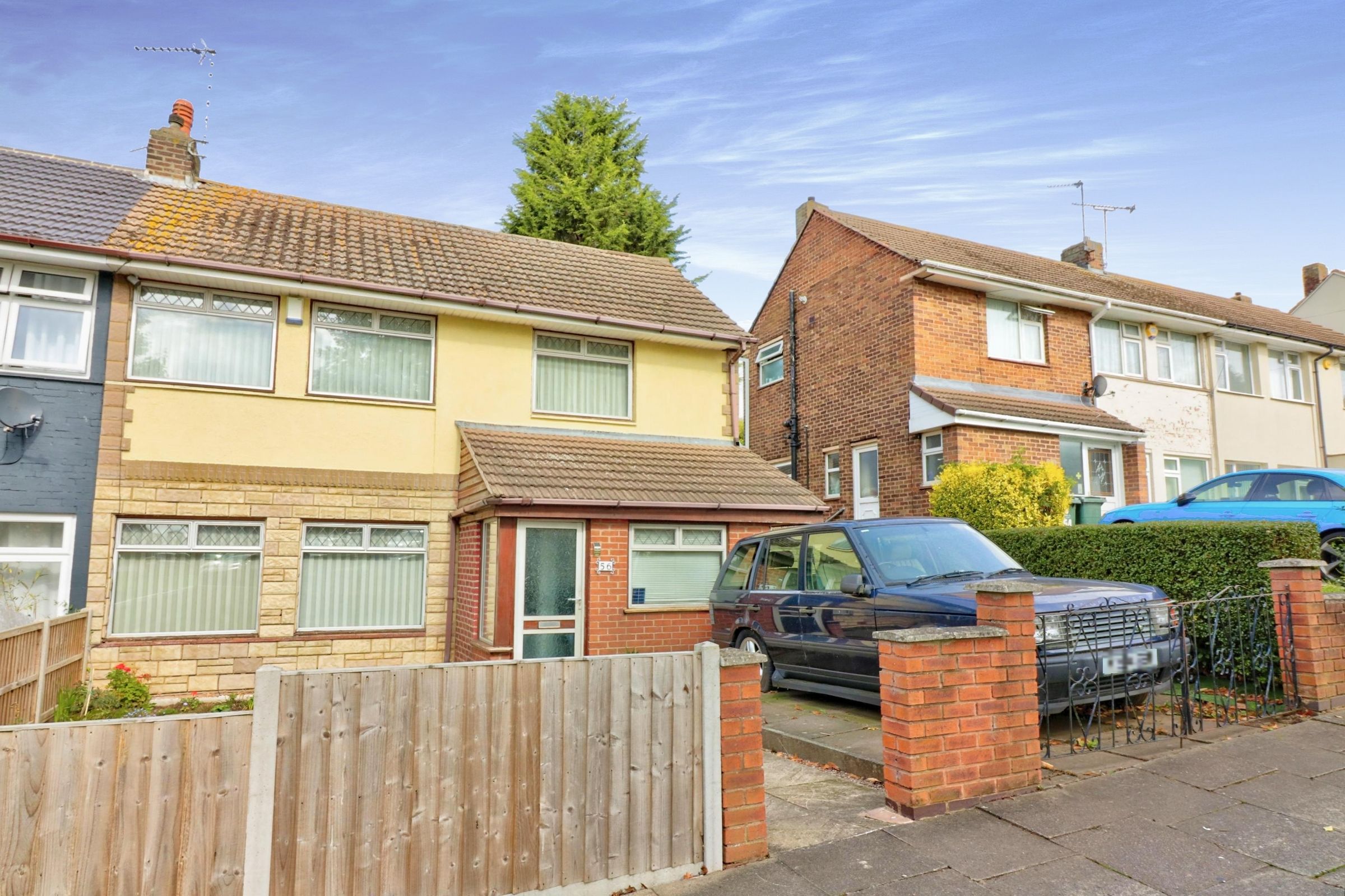 3 bed semidetached house for sale in Petitor Crescent, Coventry CV2