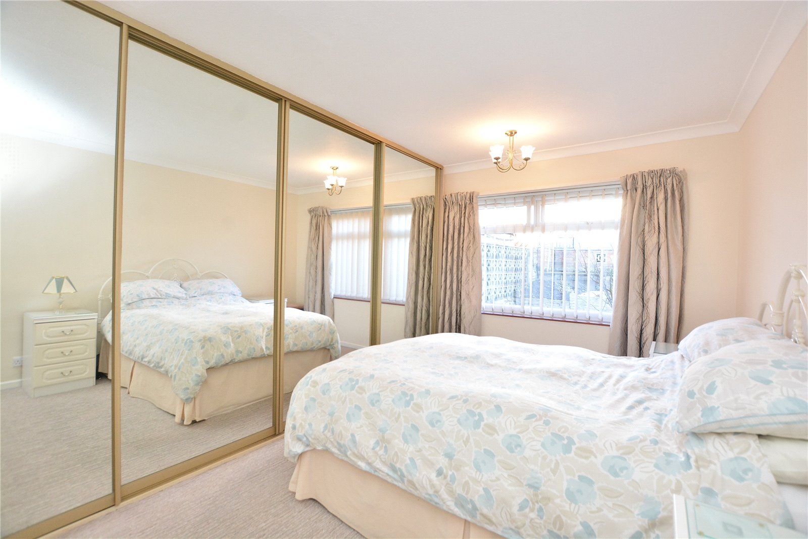 2 bed bungalow for sale in Temple Park Gardens, Leeds, West Yorkshire